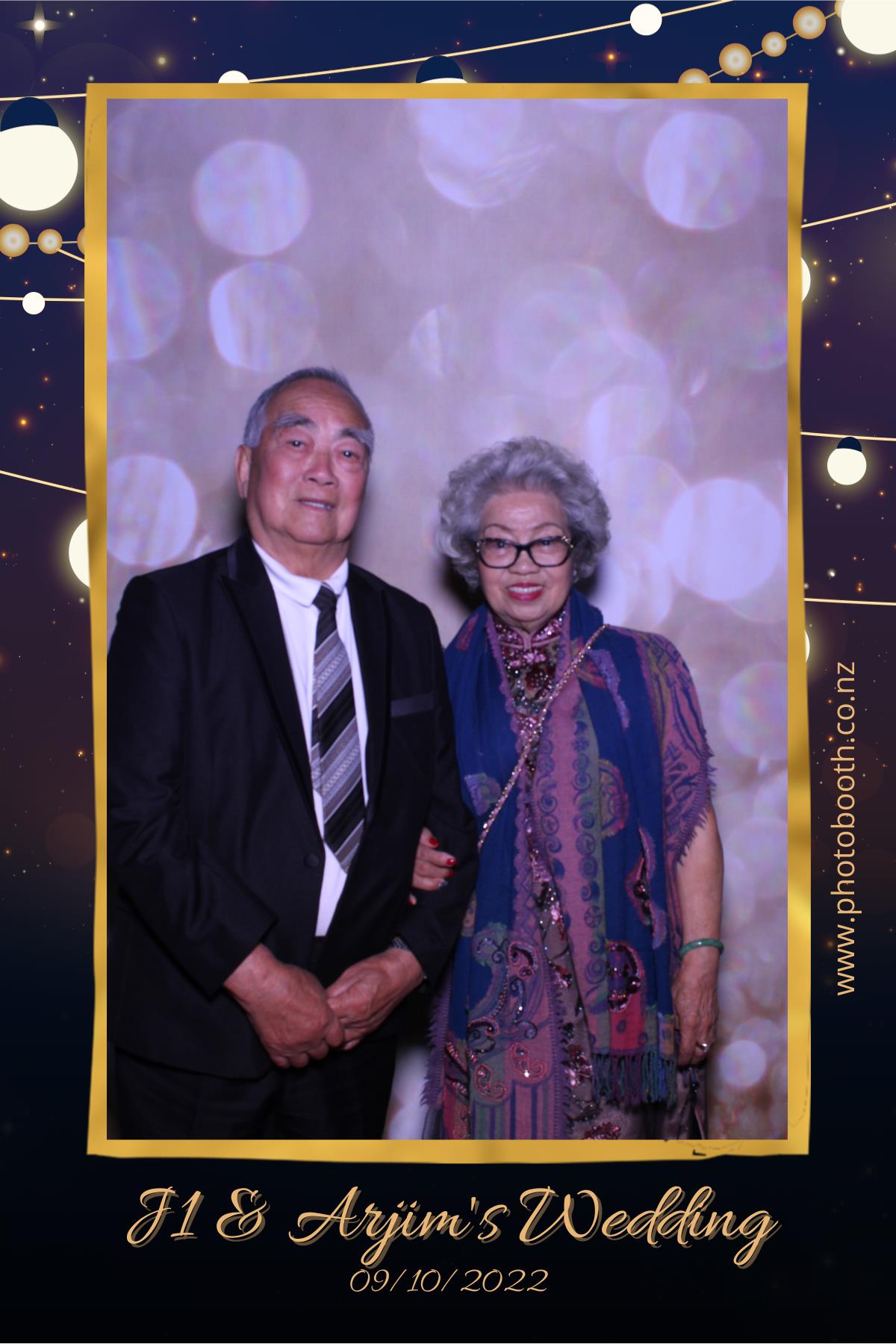 Jimmy & Janet's Wedding | View more photos from the event at gallery.photobooth.co.nz/u/SelfieCentral/Jimmy-Janets-Wedding