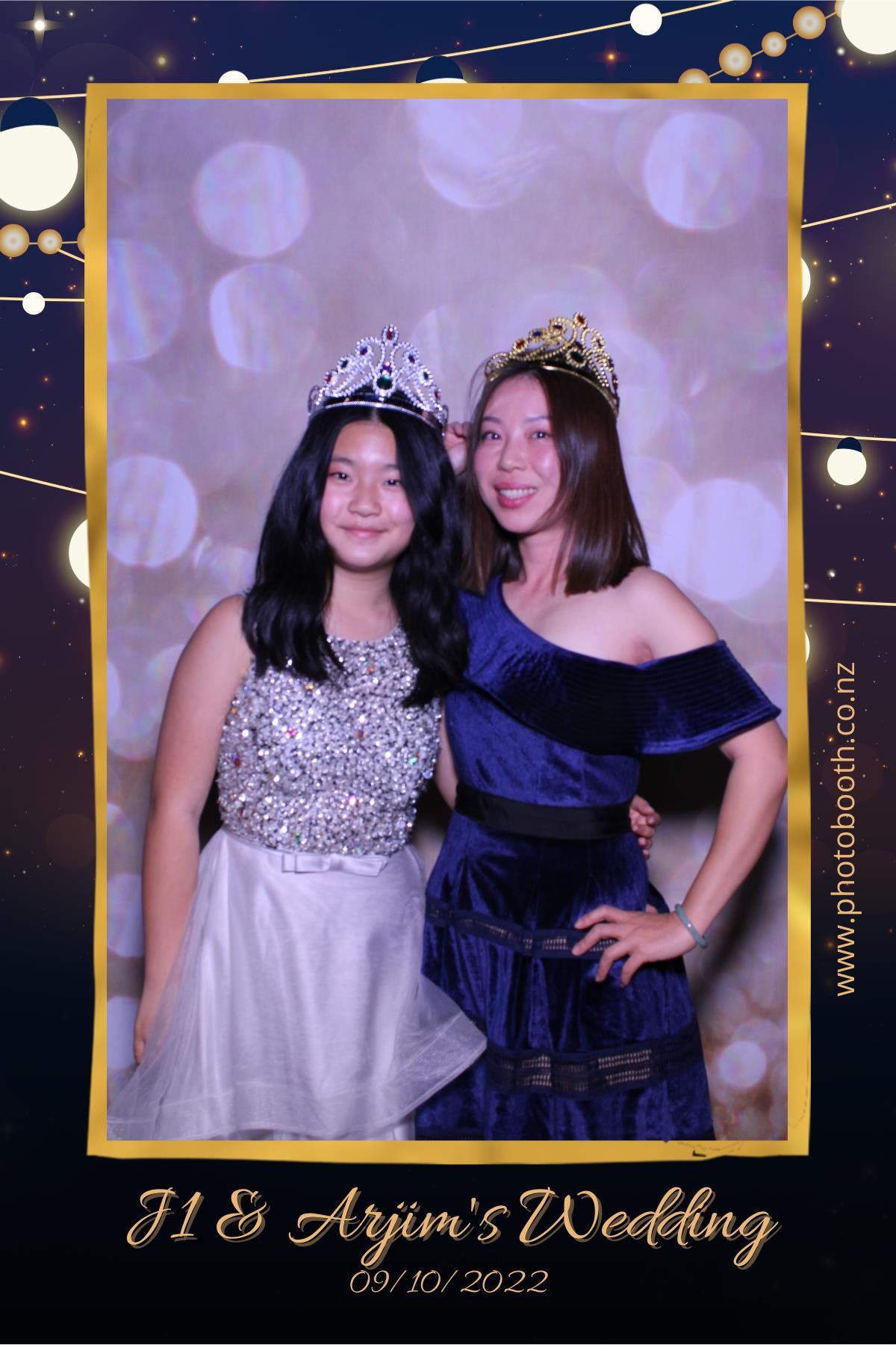 Jimmy & Janet's Wedding | View more photos from the event at gallery.photobooth.co.nz/u/SelfieCentral/Jimmy-Janets-Wedding