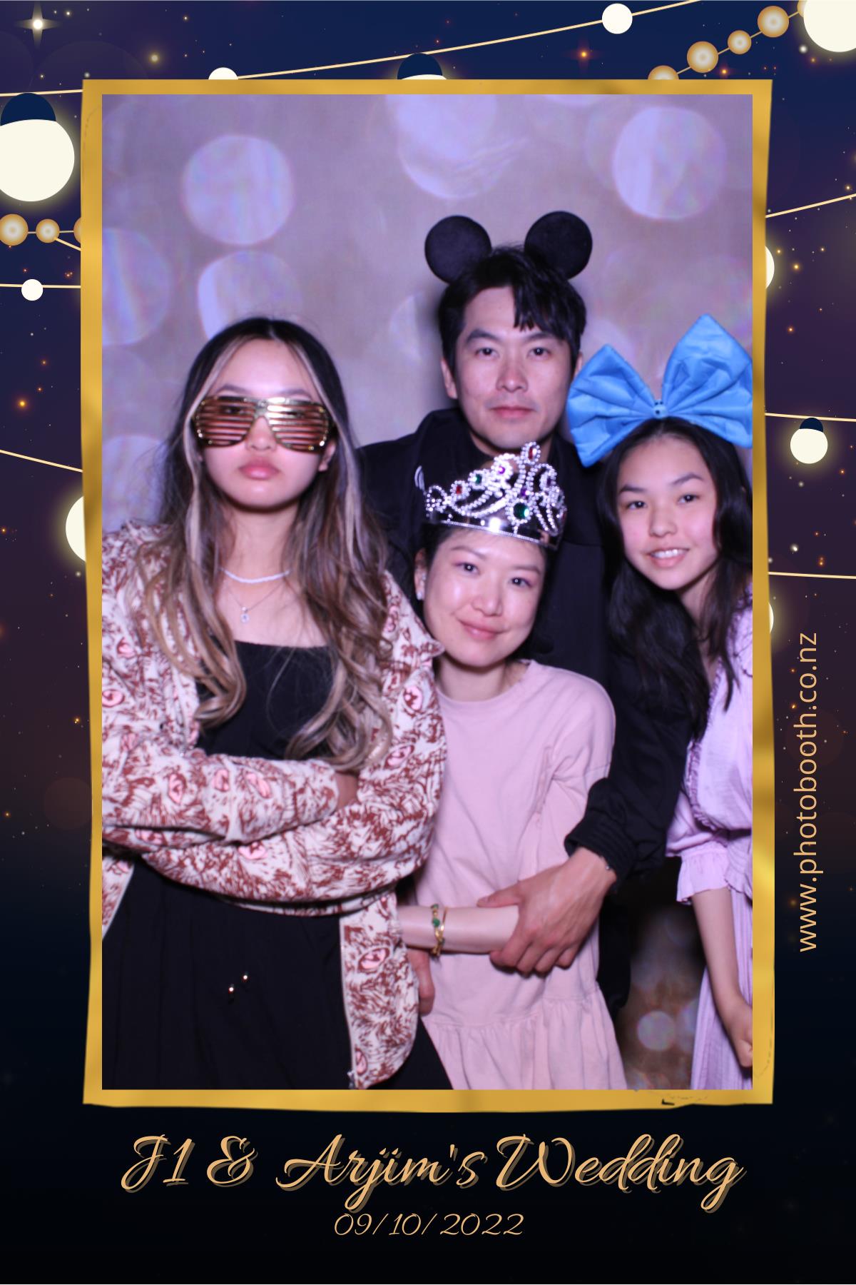 Jimmy & Janet's Wedding | View more photos from the event at gallery.photobooth.co.nz/u/SelfieCentral/Jimmy-Janets-Wedding