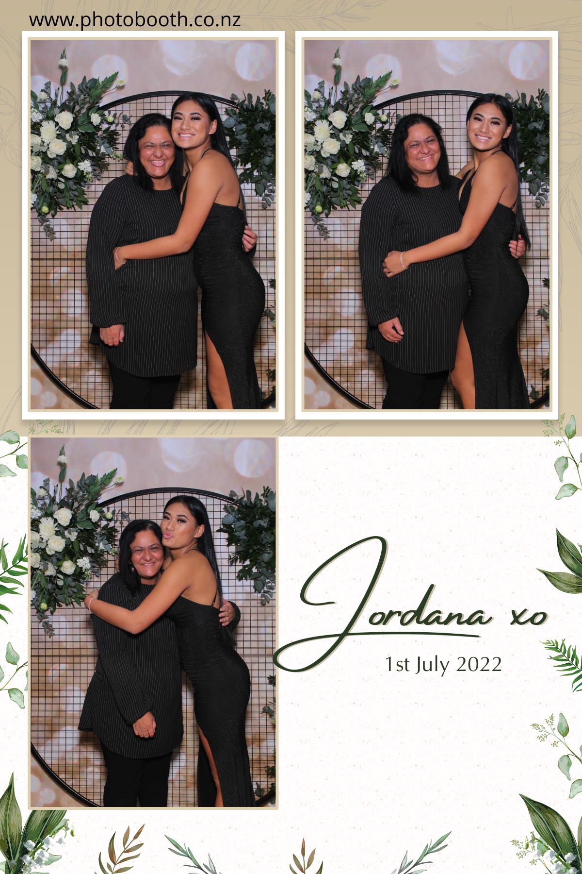 Jordana's Ball Weekend | View more photos from the event at gallery.photobooth.co.nz/u/SelfieCentral/Jordanas-Ball-Weekend