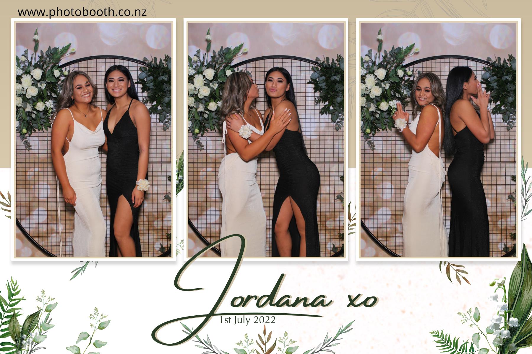 Jordana's Ball Weekend | View more photos from the event at gallery.photobooth.co.nz/u/SelfieCentral/Jordanas-Ball-Weekend