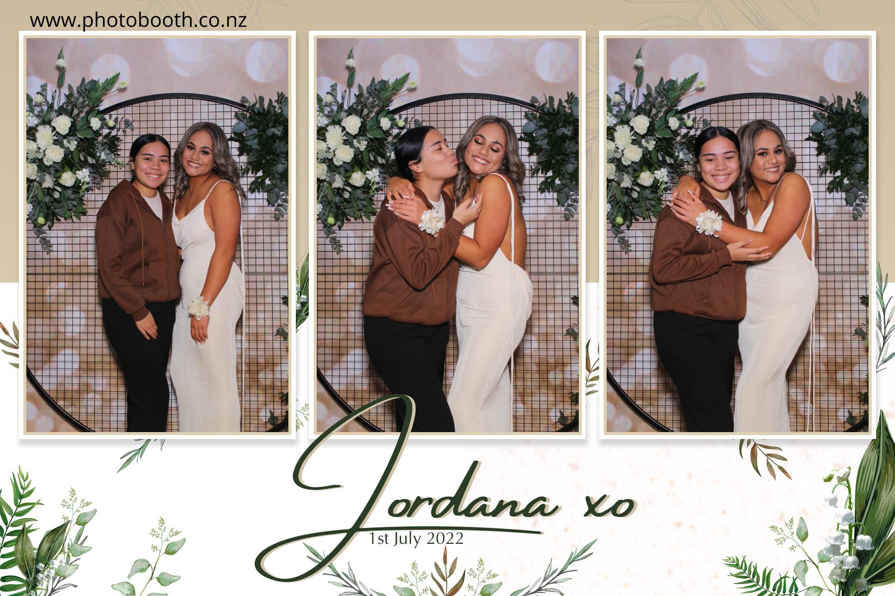 Jordana's Ball Weekend | View more photos from the event at gallery.photobooth.co.nz/u/SelfieCentral/Jordanas-Ball-Weekend