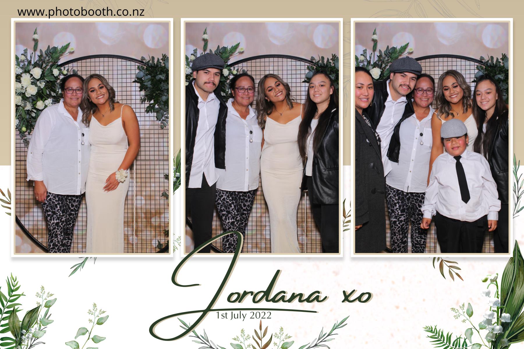 Jordana's Ball Weekend | View more photos from the event at gallery.photobooth.co.nz/u/SelfieCentral/Jordanas-Ball-Weekend
