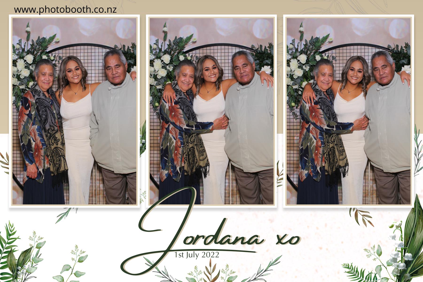 Jordana's Ball Weekend | View more photos from the event at gallery.photobooth.co.nz/u/SelfieCentral/Jordanas-Ball-Weekend