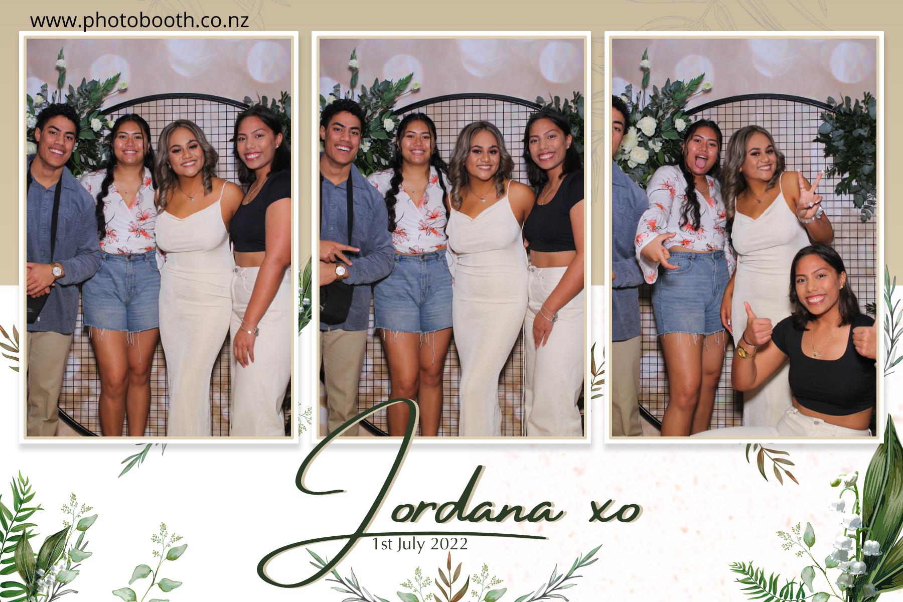 Jordana's Ball Weekend | View more photos from the event at gallery.photobooth.co.nz/u/SelfieCentral/Jordanas-Ball-Weekend