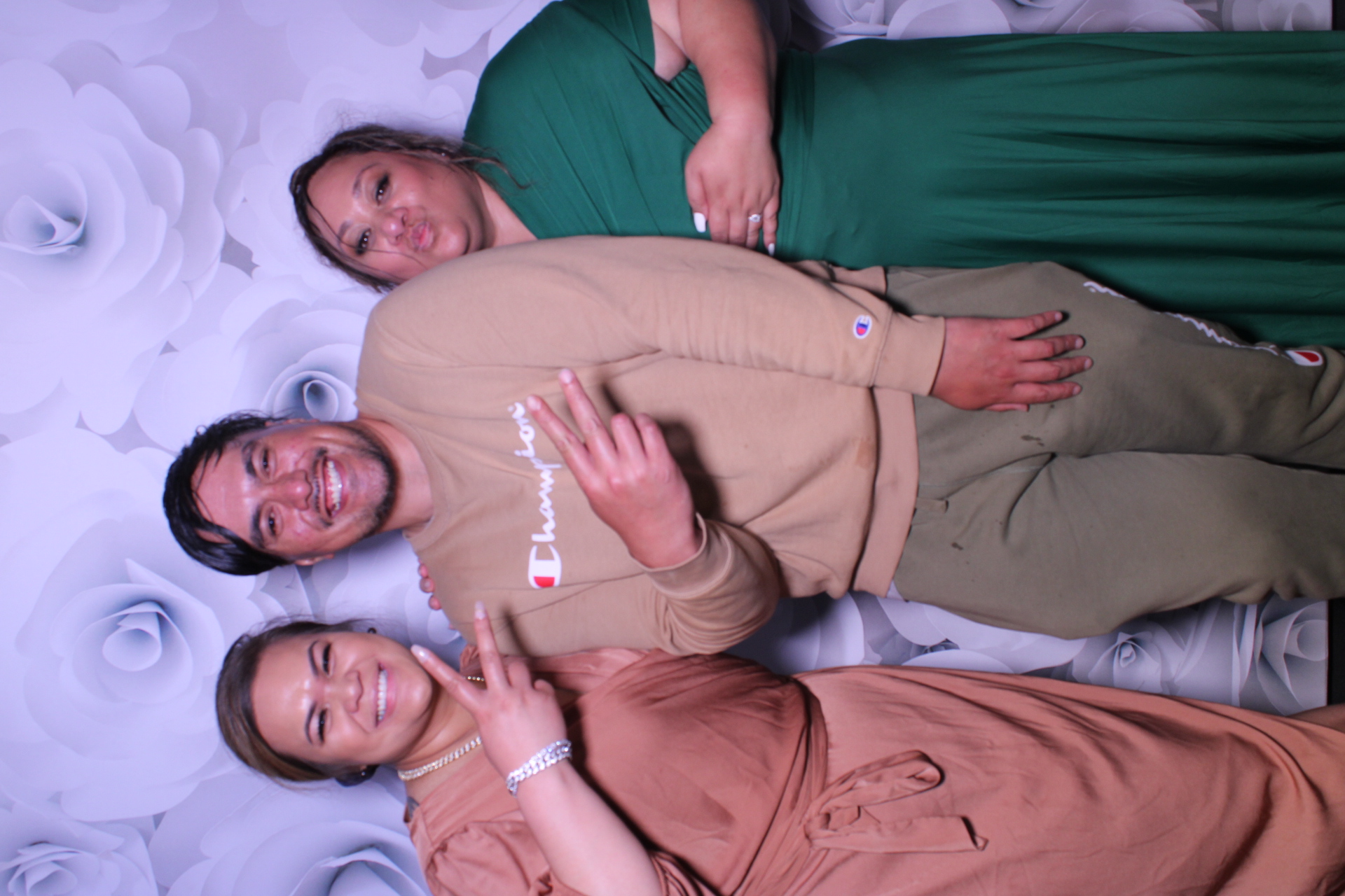 Maurice & Rochelle's Marena | View more photos from the event at gallery.photobooth.co.nz/u/SelfieCentral/Maurice-Rochelles-Marena
