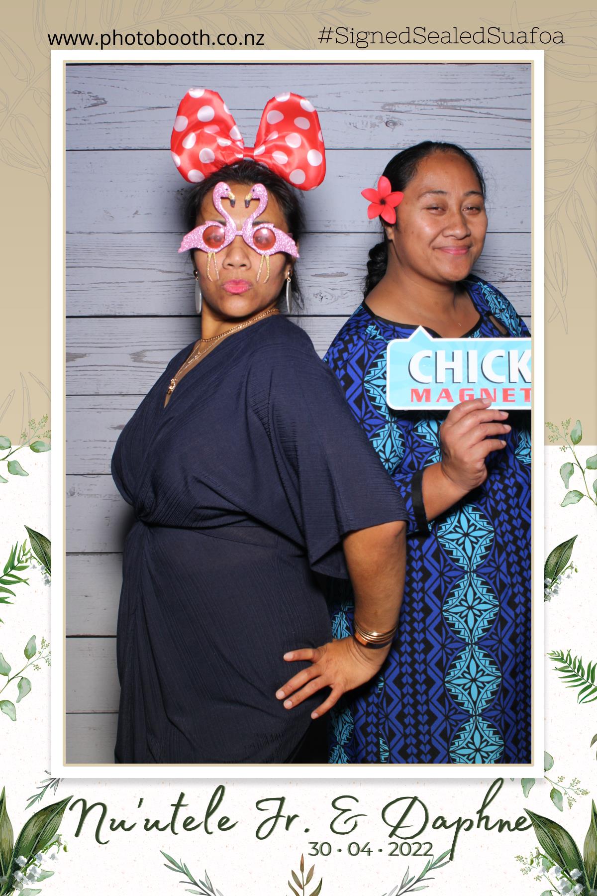 Nuutele Jr & Daphne's Wedding | View more photos from the event at gallery.photobooth.co.nz/u/SelfieCentral/Nuutele-Jr-Daphnes-Wedding