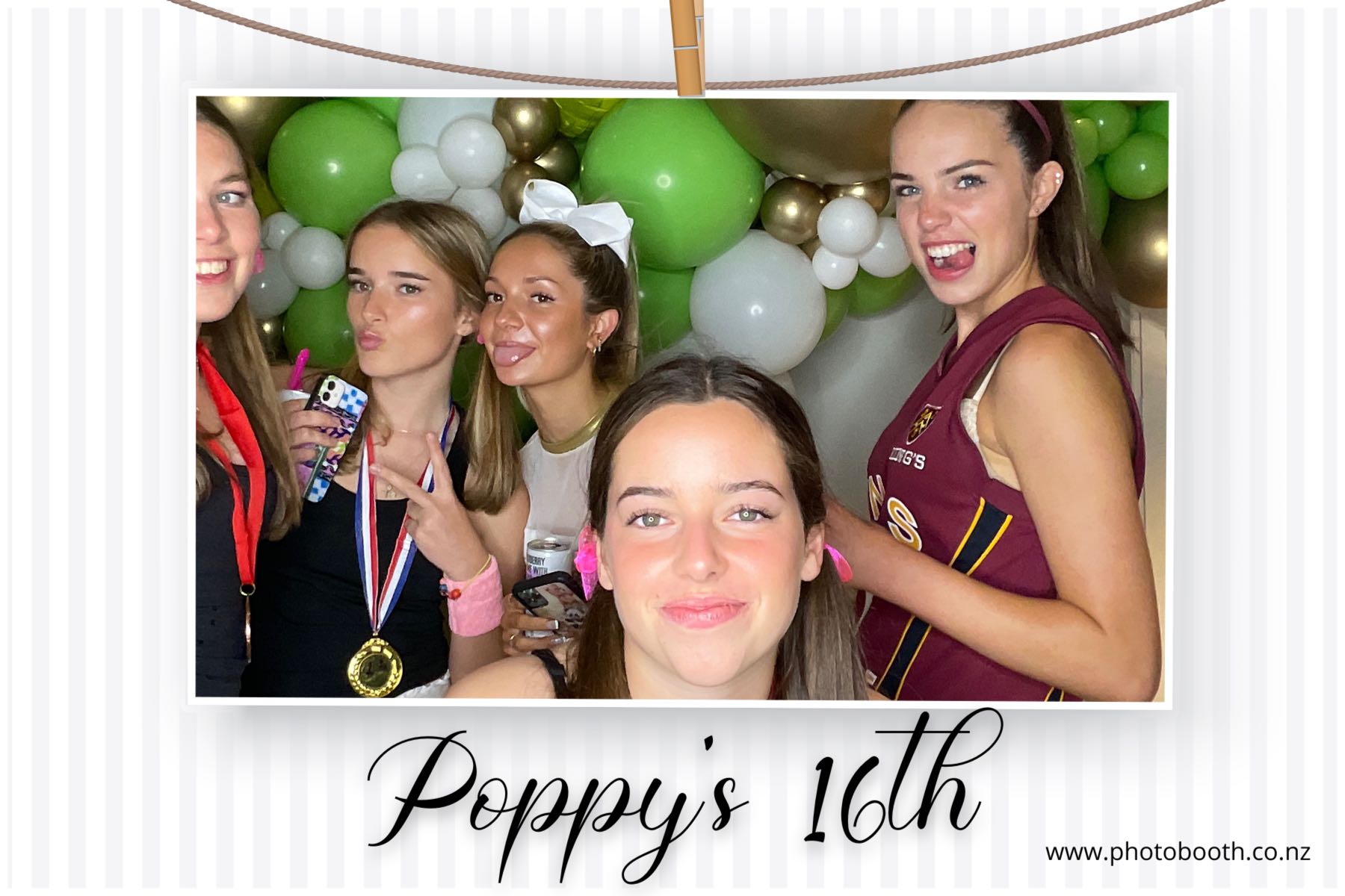 Poppy's 16th | View more photos from the event at gallery.photobooth.co.nz/u/SelfieCentral/Poppys-16th
