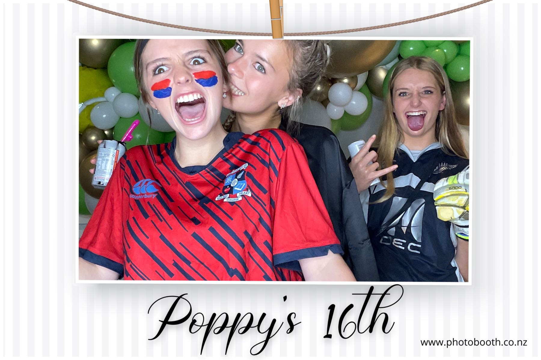 Poppy's 16th | View more photos from the event at gallery.photobooth.co.nz/u/SelfieCentral/Poppys-16th