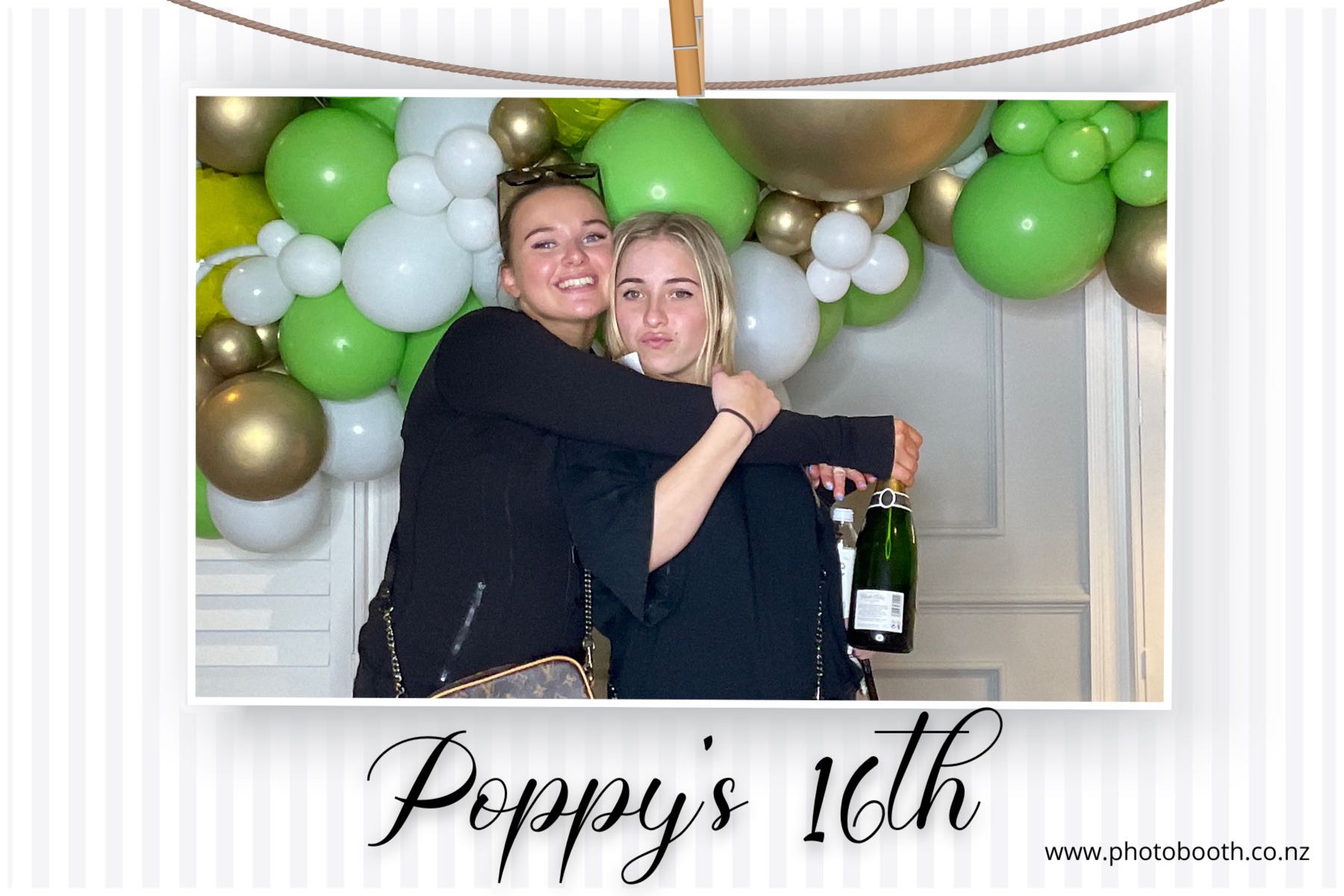 Poppy's 16th | View more photos from the event at gallery.photobooth.co.nz/u/SelfieCentral/Poppys-16th