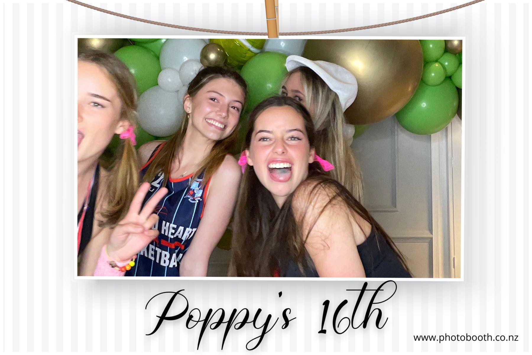 Poppy's 16th | View more photos from the event at gallery.photobooth.co.nz/u/SelfieCentral/Poppys-16th