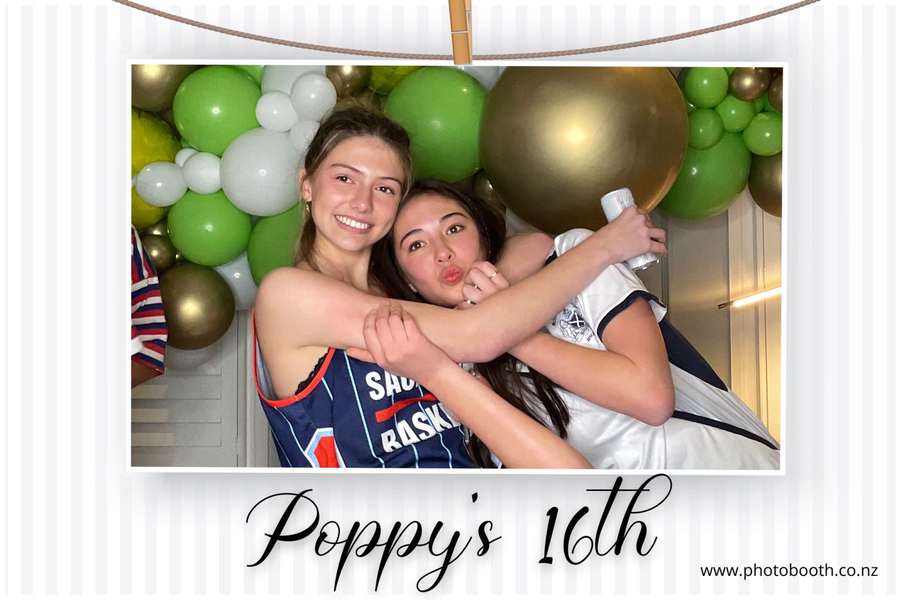 Poppy's 16th | View more photos from the event at gallery.photobooth.co.nz/u/SelfieCentral/Poppys-16th