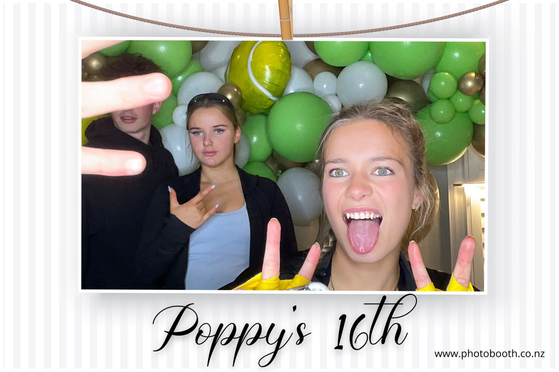 Poppy's 16th | View more photos from the event at gallery.photobooth.co.nz/u/SelfieCentral/Poppys-16th