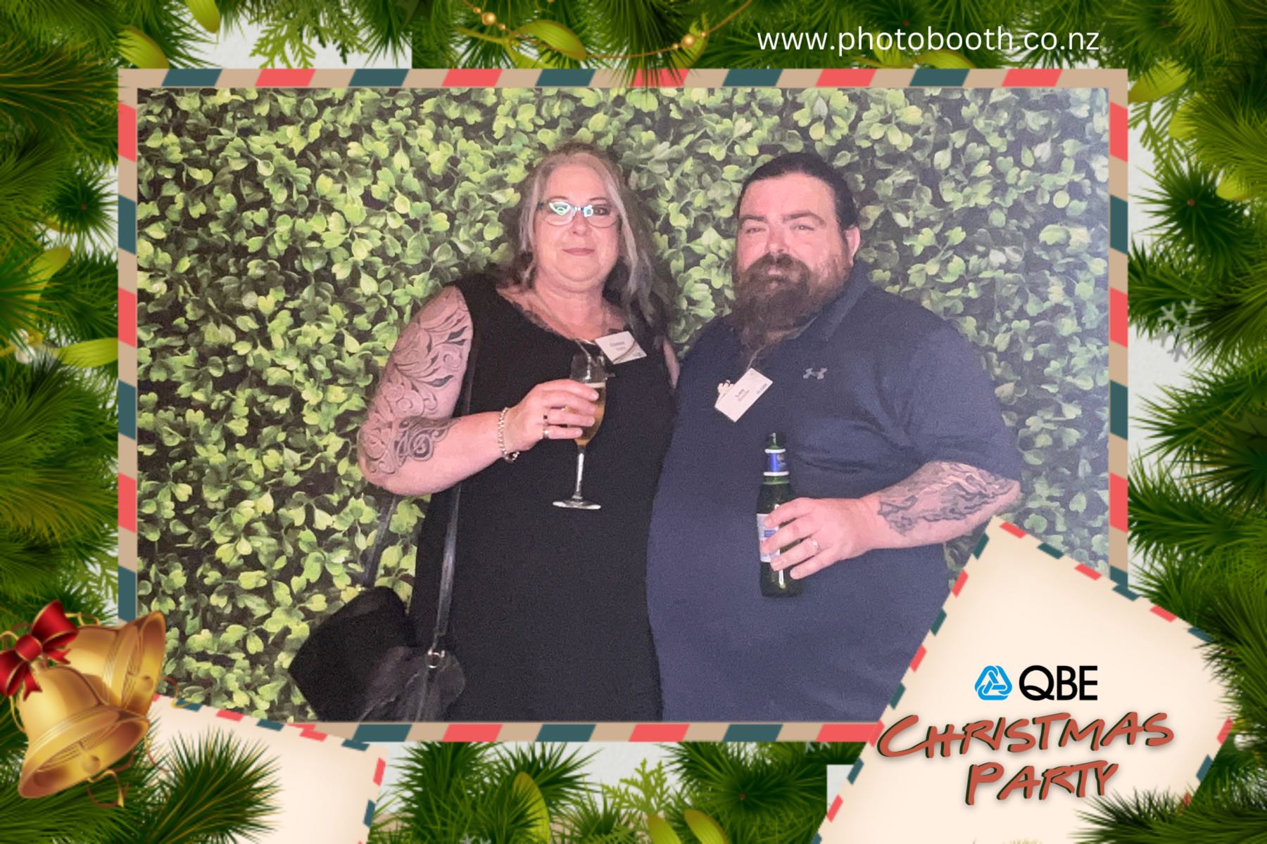 QBE Staff Christmas Party | View more photos from the event at gallery.photobooth.co.nz/u/SelfieCentral/QBE-Staff-Christmas-Party