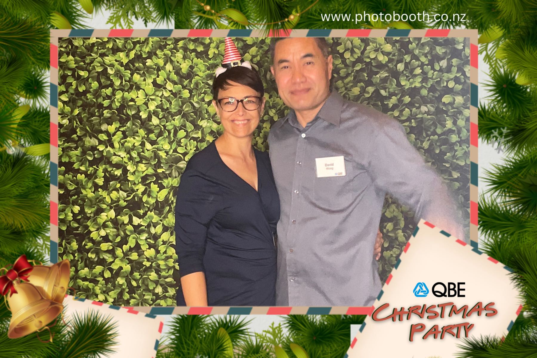 QBE Staff Christmas Party | View more photos from the event at gallery.photobooth.co.nz/u/SelfieCentral/QBE-Staff-Christmas-Party