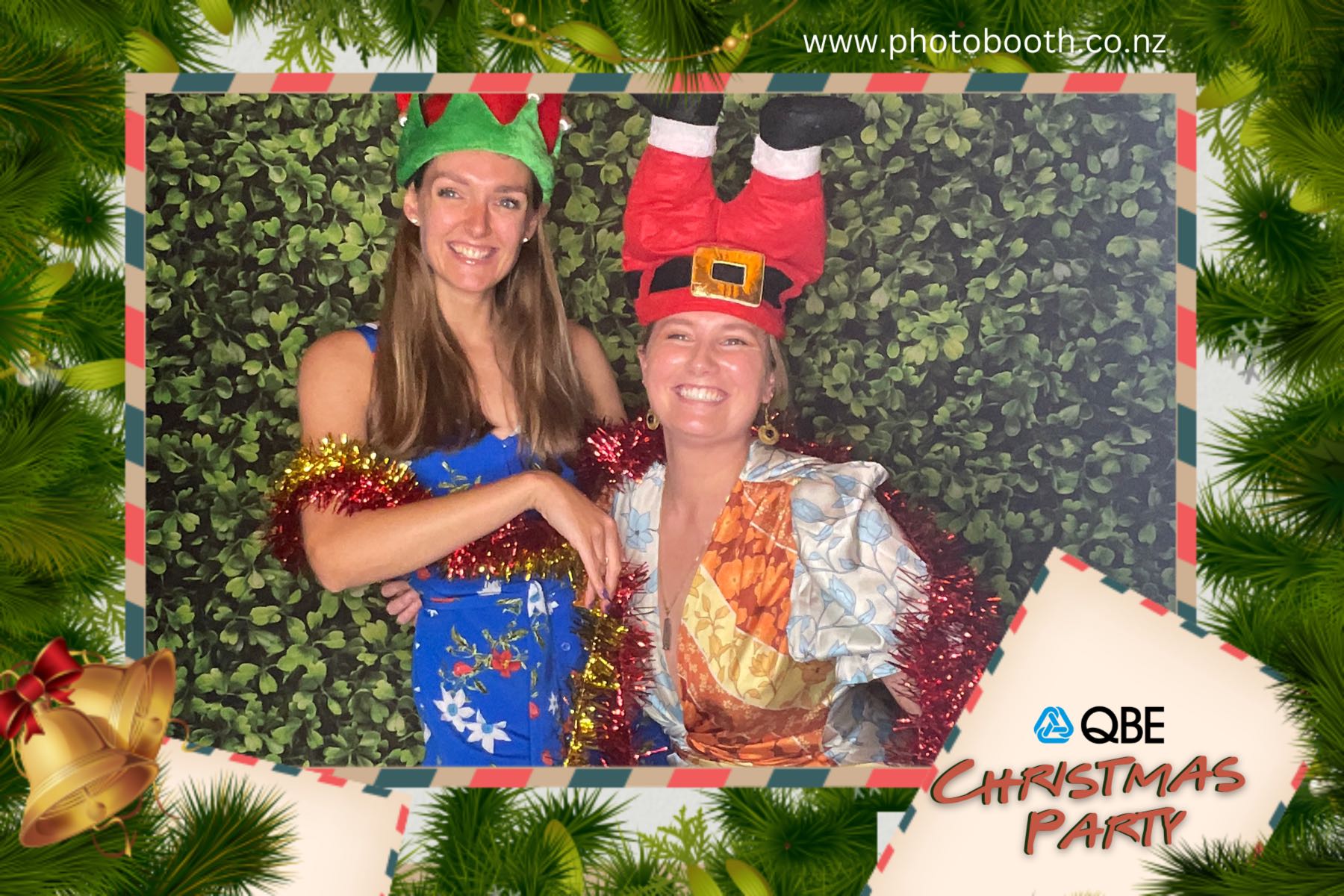 QBE Staff Christmas Party | View more photos from the event at gallery.photobooth.co.nz/u/SelfieCentral/QBE-Staff-Christmas-Party