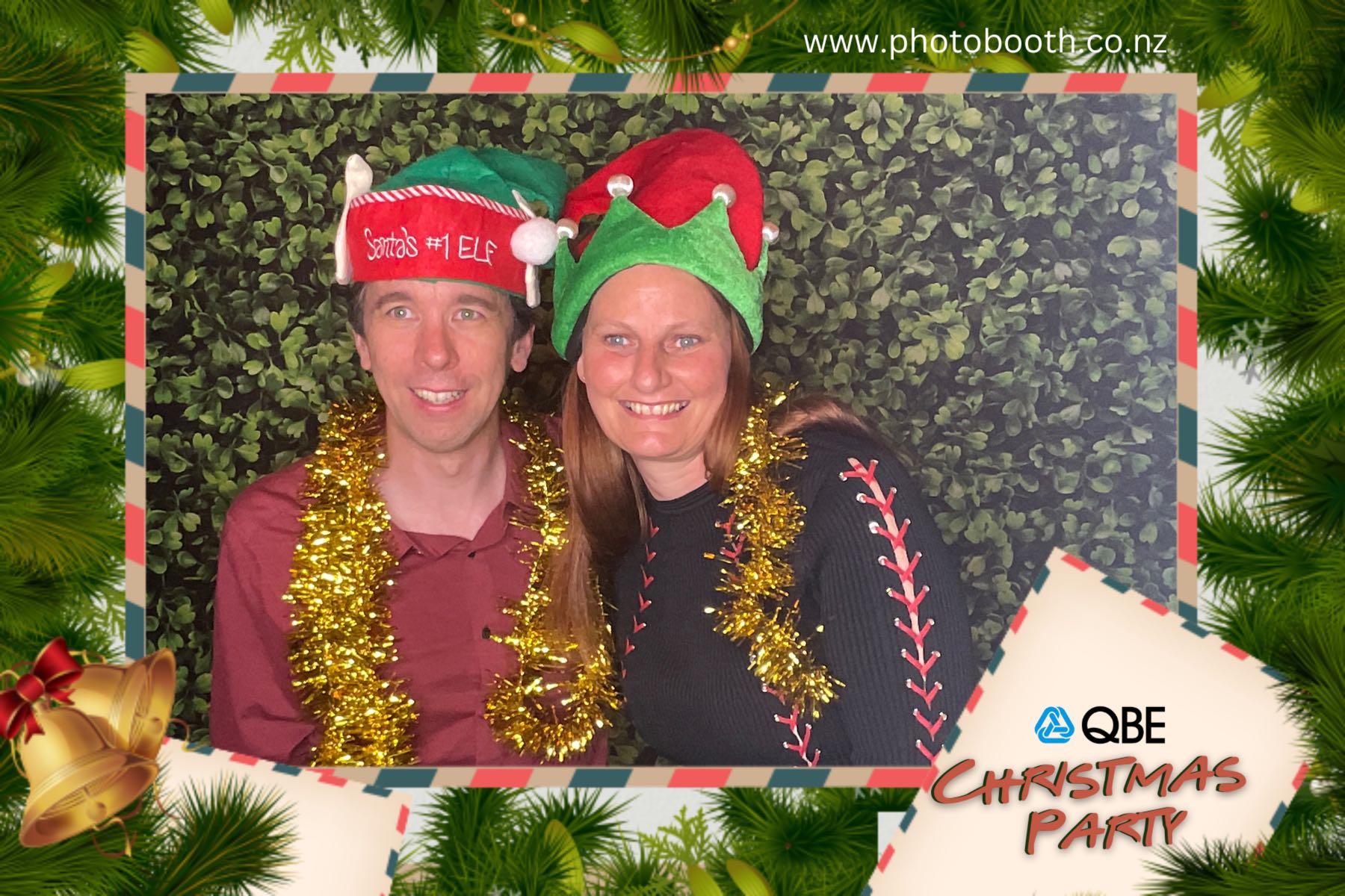 QBE Staff Christmas Party | View more photos from the event at gallery.photobooth.co.nz/u/SelfieCentral/QBE-Staff-Christmas-Party