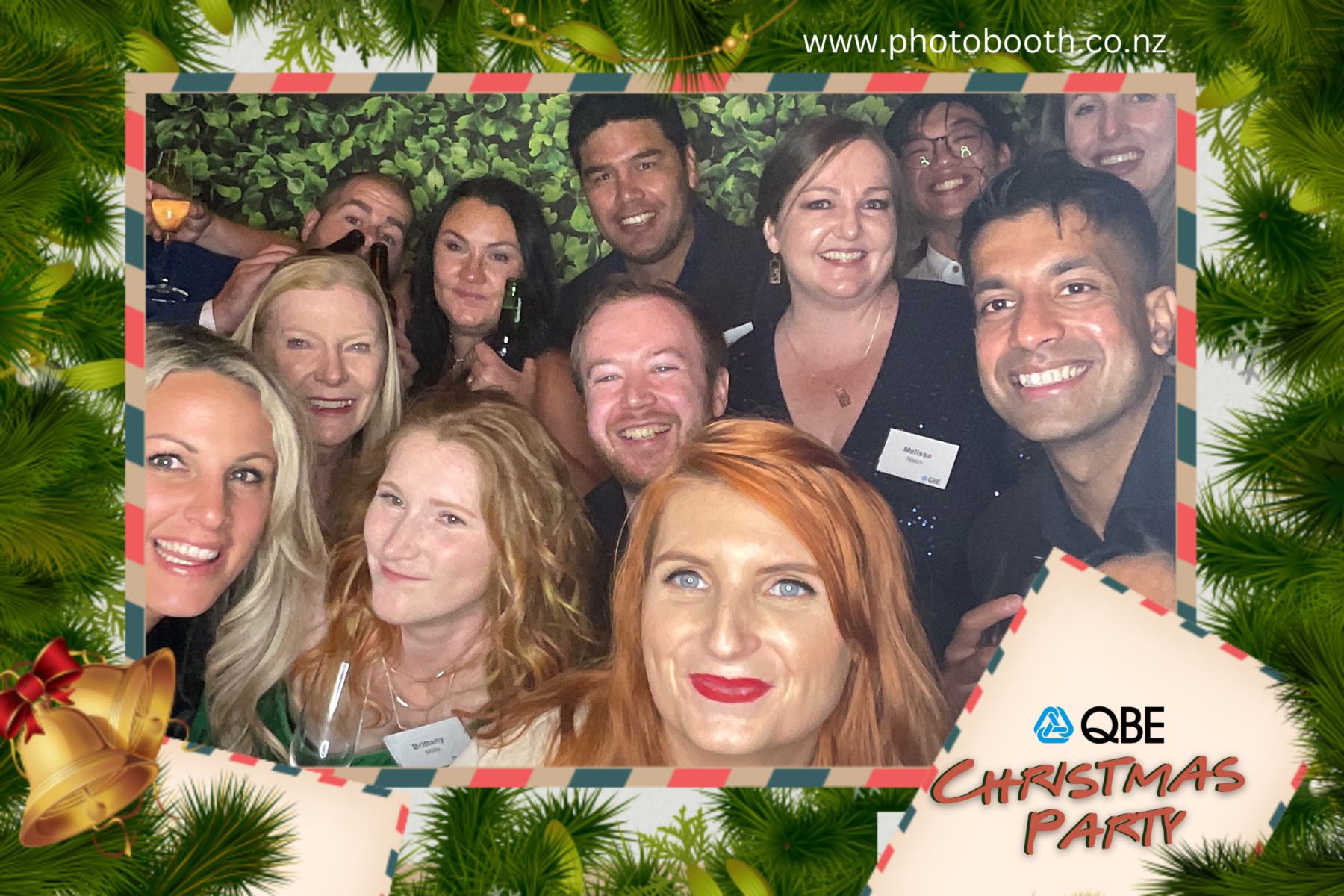QBE Staff Christmas Party | View more photos from the event at gallery.photobooth.co.nz/u/SelfieCentral/QBE-Staff-Christmas-Party