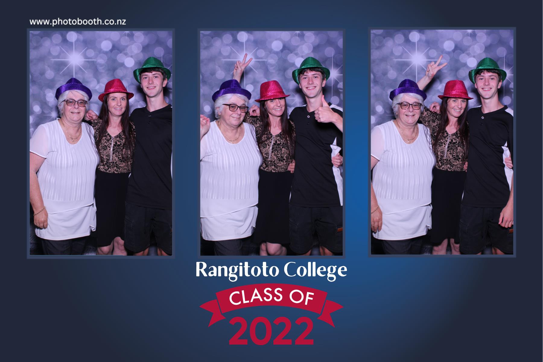 Rangitoto College Graduation | View more photos from the event at gallery.photobooth.co.nz/u/SelfieCentral/Rangitoto-College-Graduation