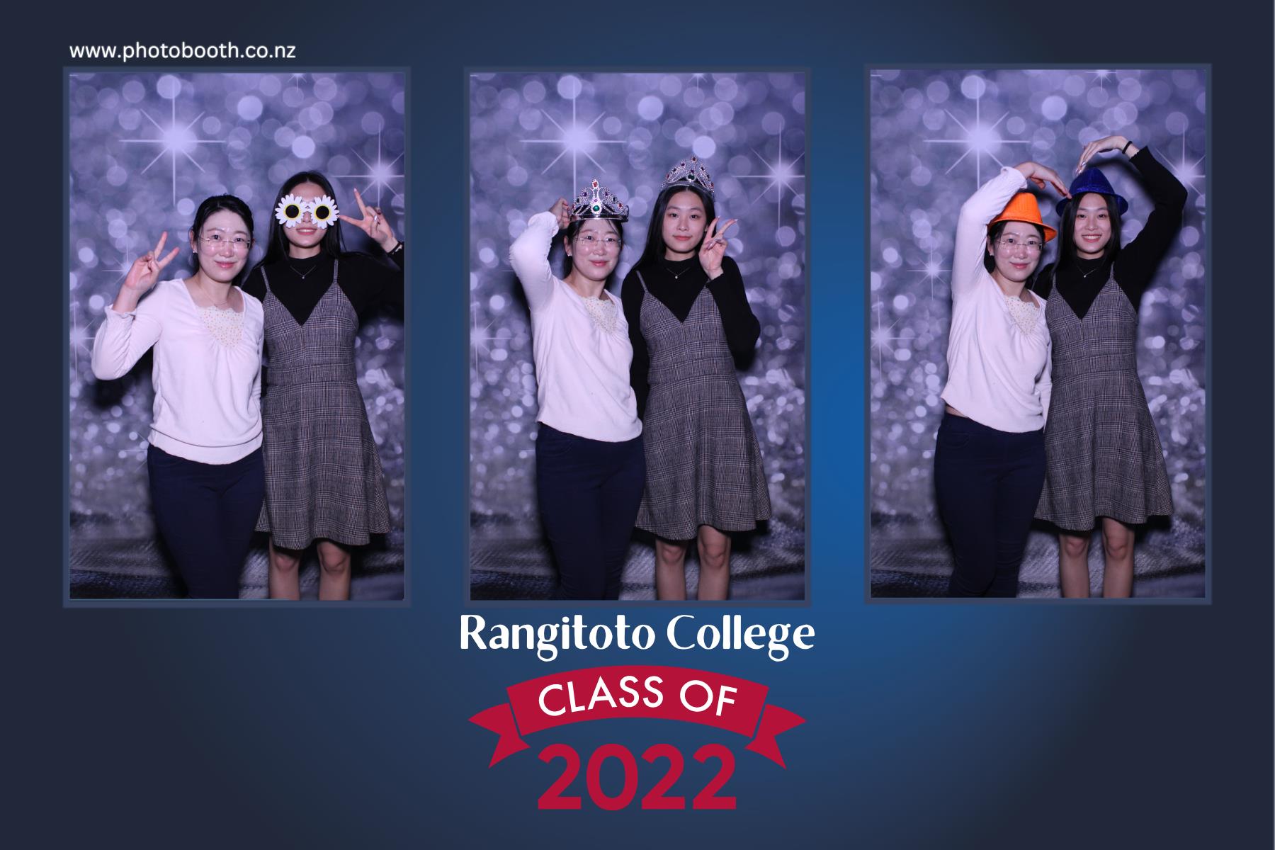 Rangitoto College Graduation | View more photos from the event at gallery.photobooth.co.nz/u/SelfieCentral/Rangitoto-College-Graduation