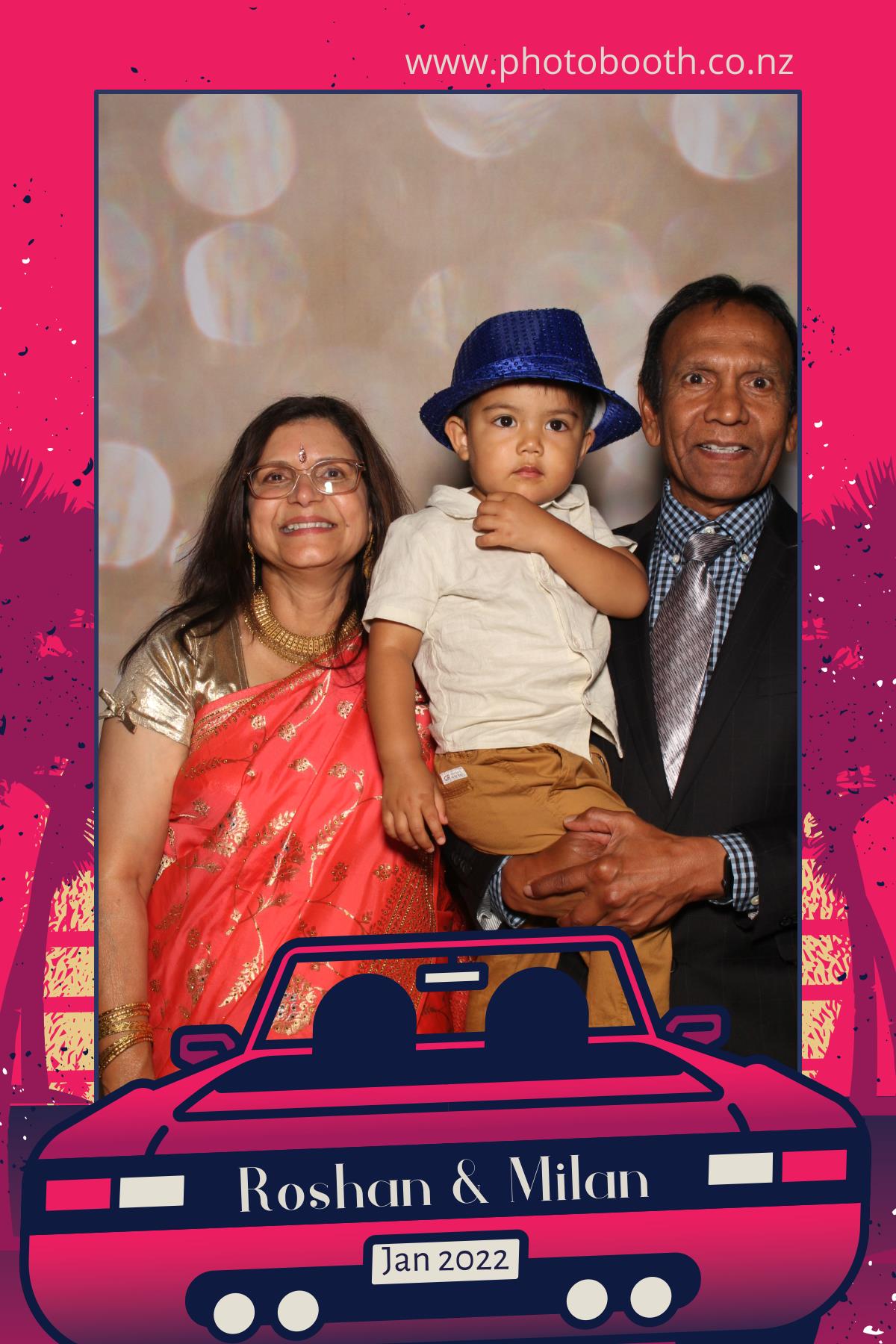 Roshan & Milan's Wedding | View more photos from the event at gallery.photobooth.co.nz/u/SelfieCentral/Roshan-Milans-Wedding