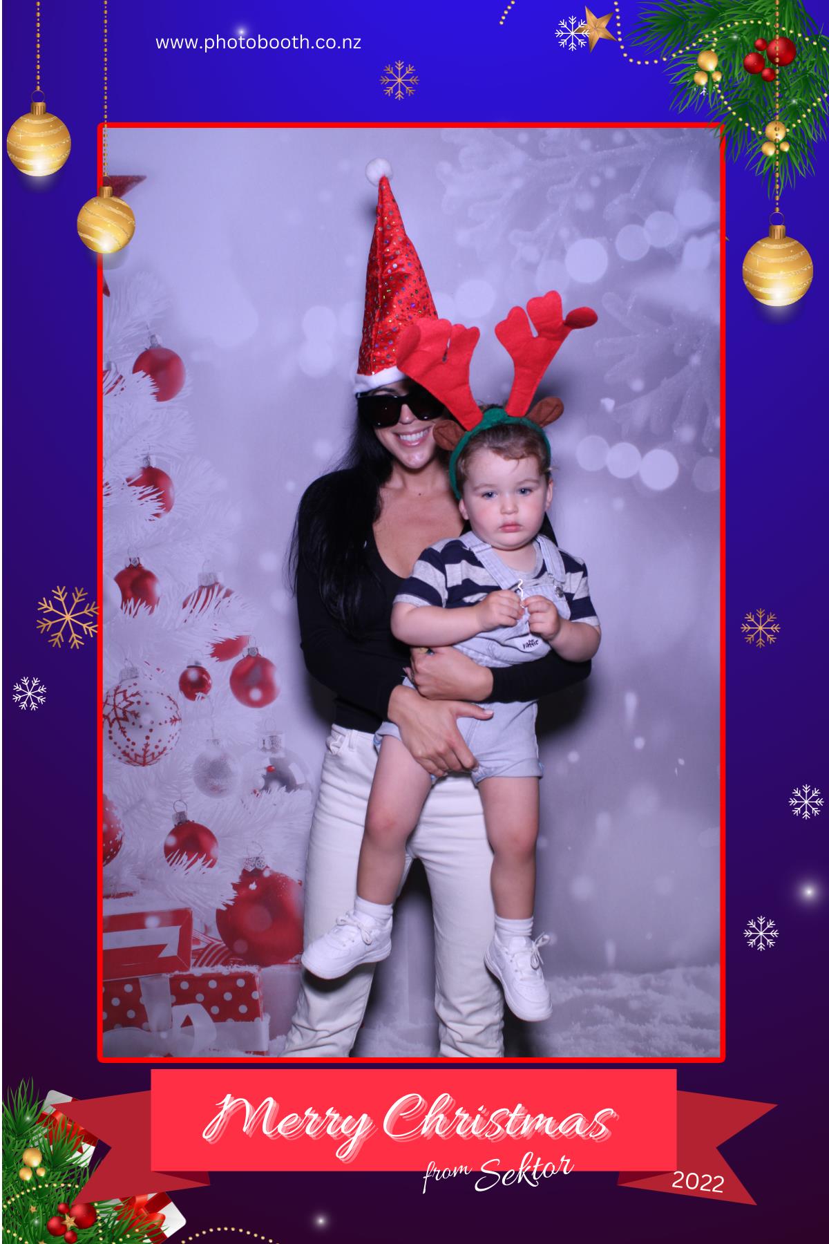 Sektor Christmas Party | View more photos from the event at gallery.photobooth.co.nz/u/SelfieCentral/Sektor-Christmas-Party