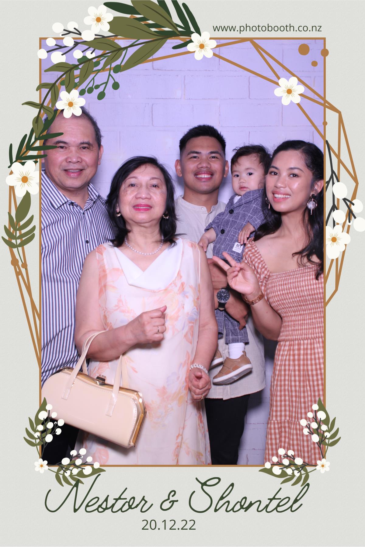 Shontel & Nestor's Wedding | View more photos from the event at gallery.photobooth.co.nz/u/SelfieCentral/Shontel-Nestors-Wedding