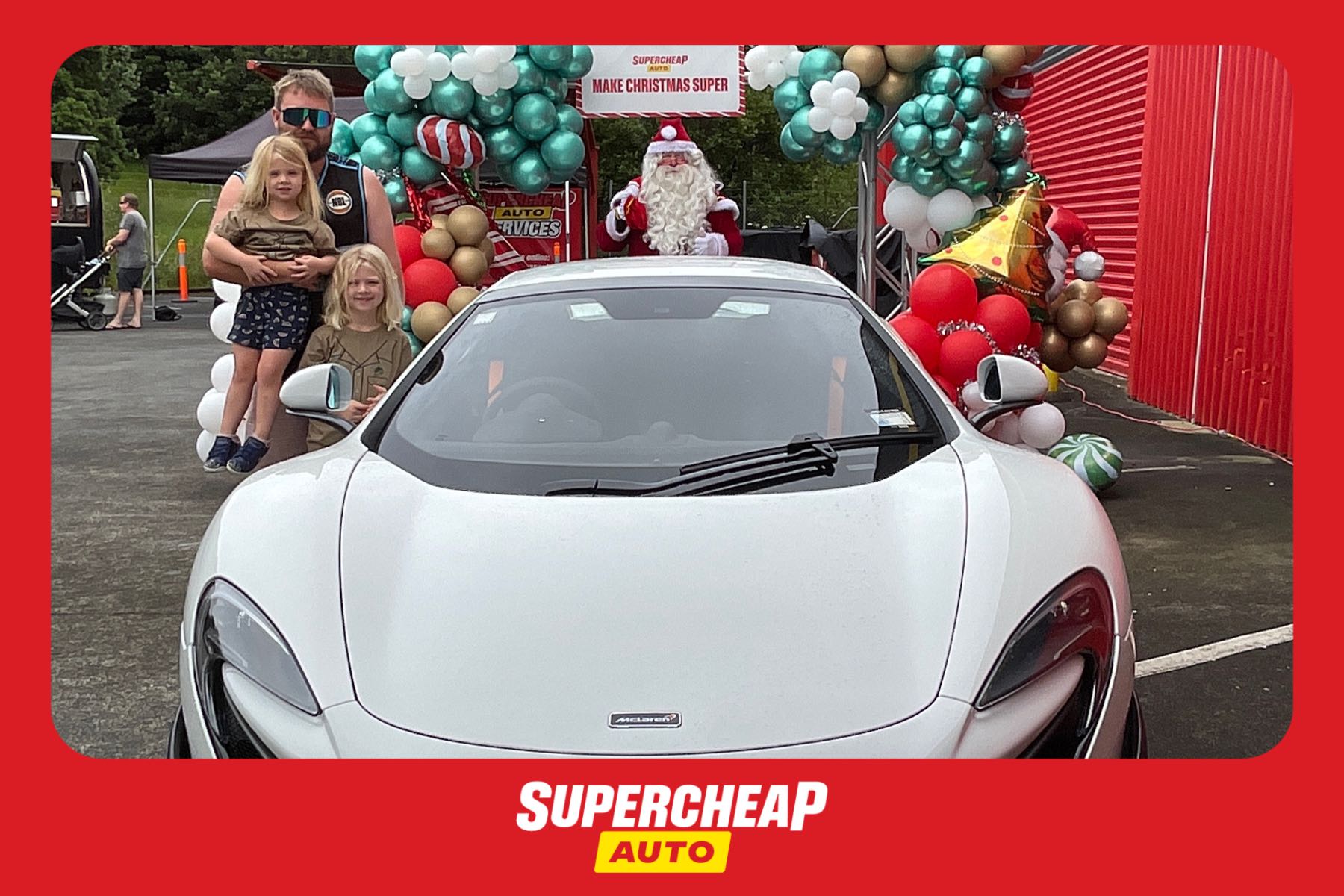 Supercheap Auto | View more photos from the event at gallery.photobooth.co.nz/u/SelfieCentral/Supercheap-Auto