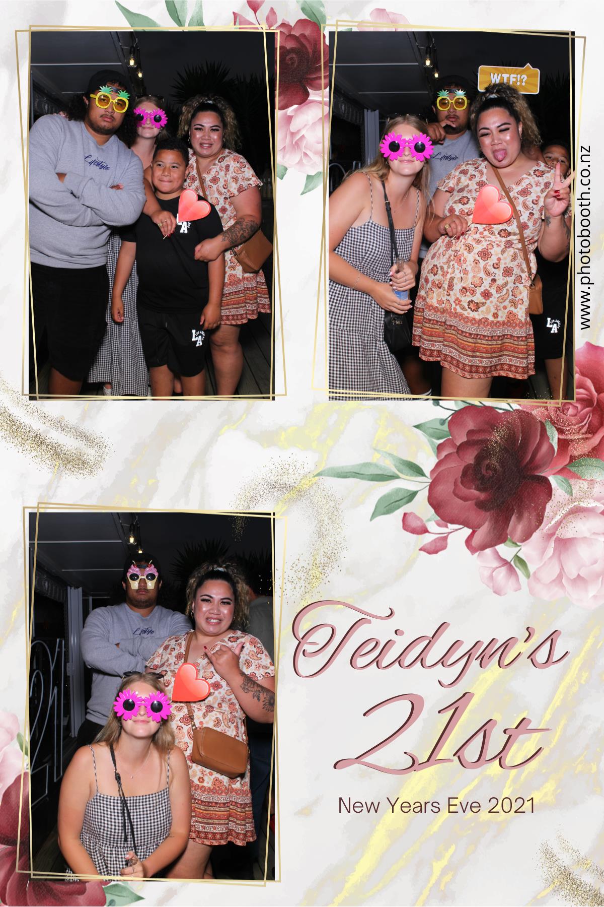 Teidyn's 21st | View more photos from the event at gallery.photobooth.co.nz/u/SelfieCentral/Teidyns-21st