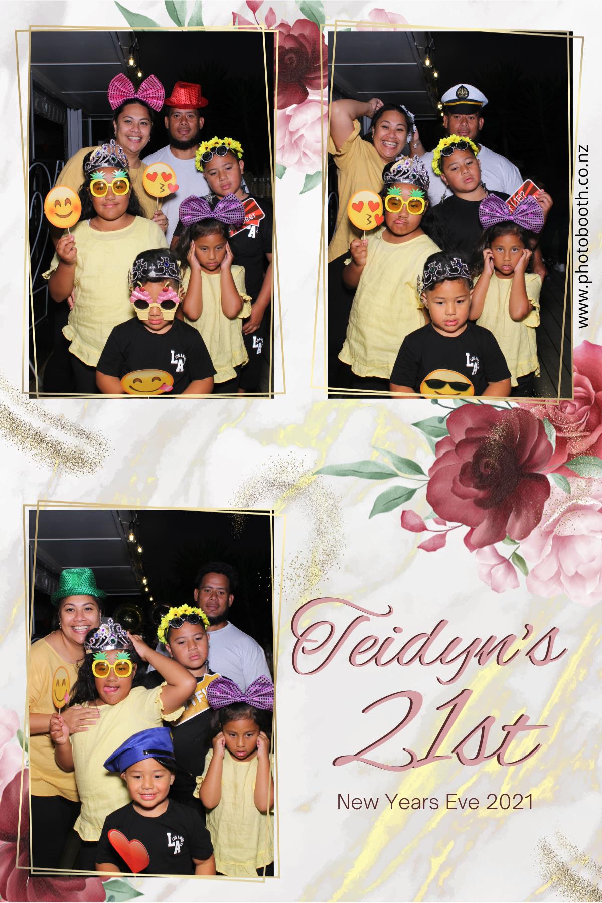 Teidyn's 21st | View more photos from the event at gallery.photobooth.co.nz/u/SelfieCentral/Teidyns-21st