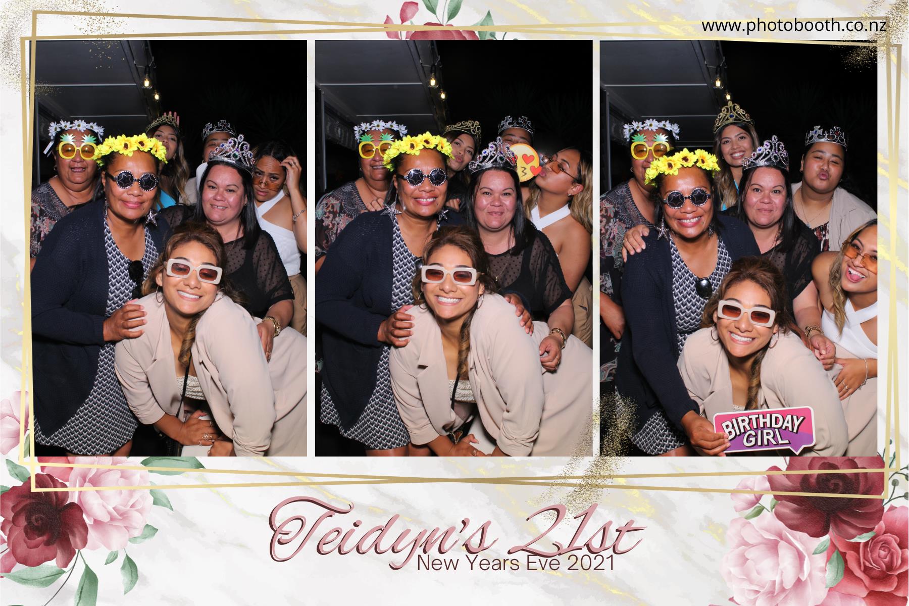 Teidyn's 21st | View more photos from the event at gallery.photobooth.co.nz/u/SelfieCentral/Teidyns-21st