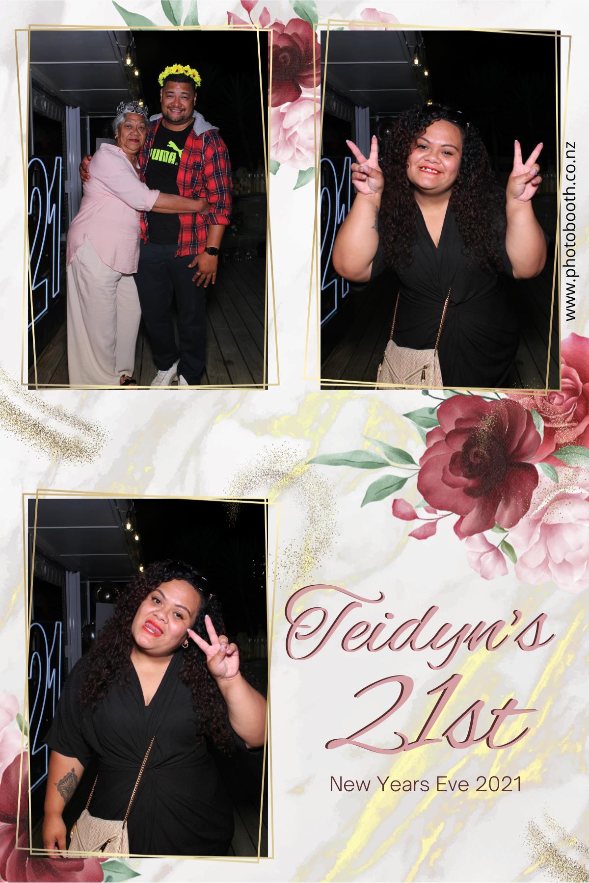 Teidyn's 21st | View more photos from the event at gallery.photobooth.co.nz/u/SelfieCentral/Teidyns-21st