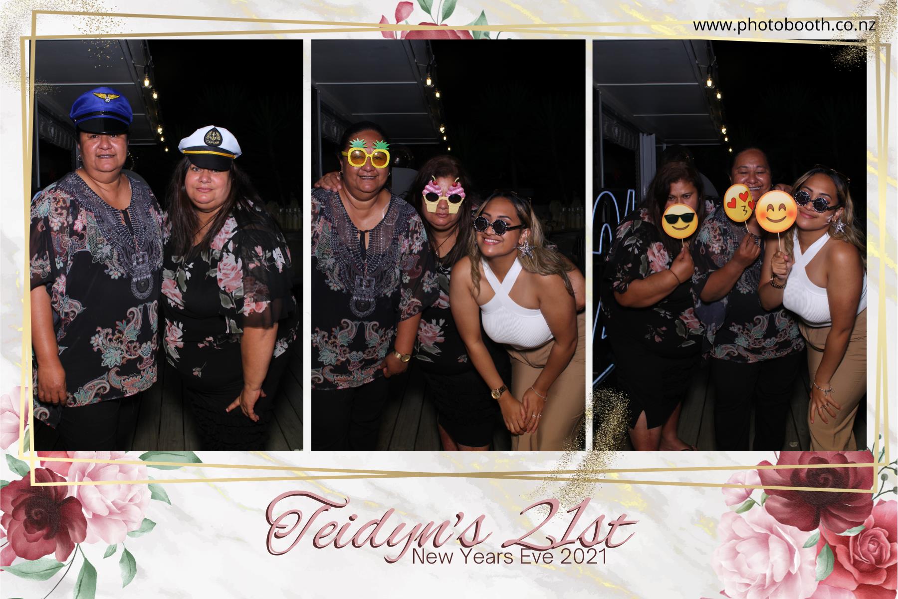 Teidyn's 21st | View more photos from the event at gallery.photobooth.co.nz/u/SelfieCentral/Teidyns-21st