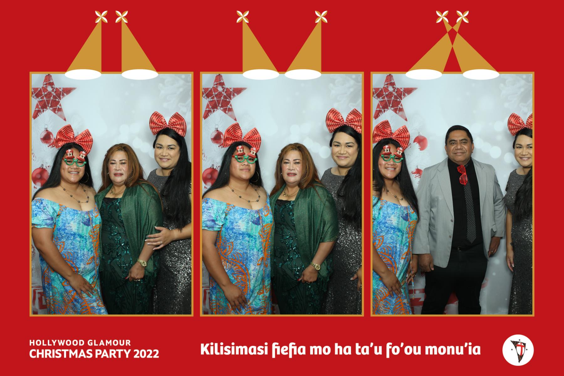 Tongan Health Society Christmas Party | View more photos from the event at gallery.photobooth.co.nz/u/SelfieCentral/Tongan-Health-Society-Christmas-Party