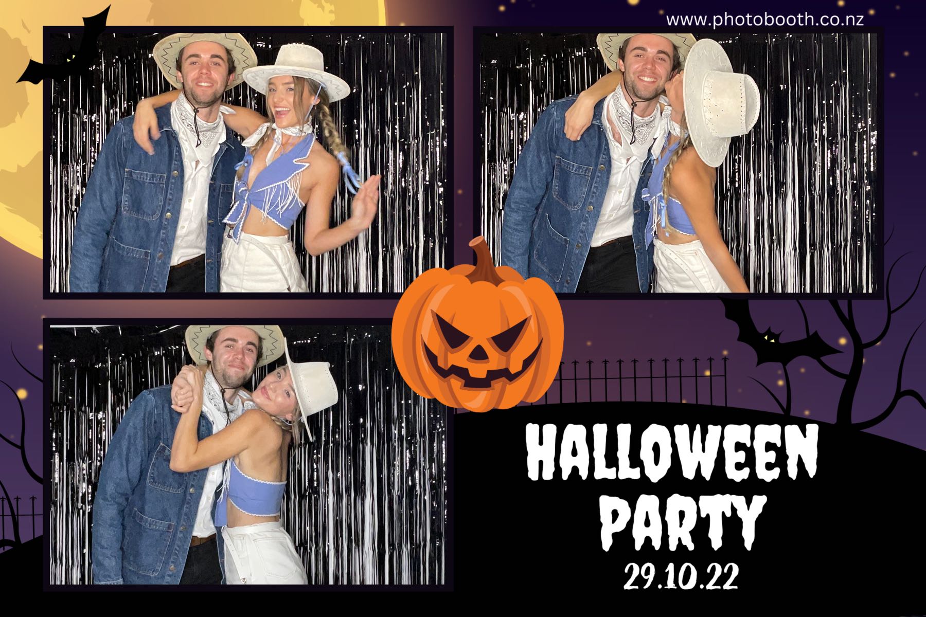 Will's Halloween Party | View more photos from the event at gallery.photobooth.co.nz/u/SelfieCentral/Wills-Halloween-Party