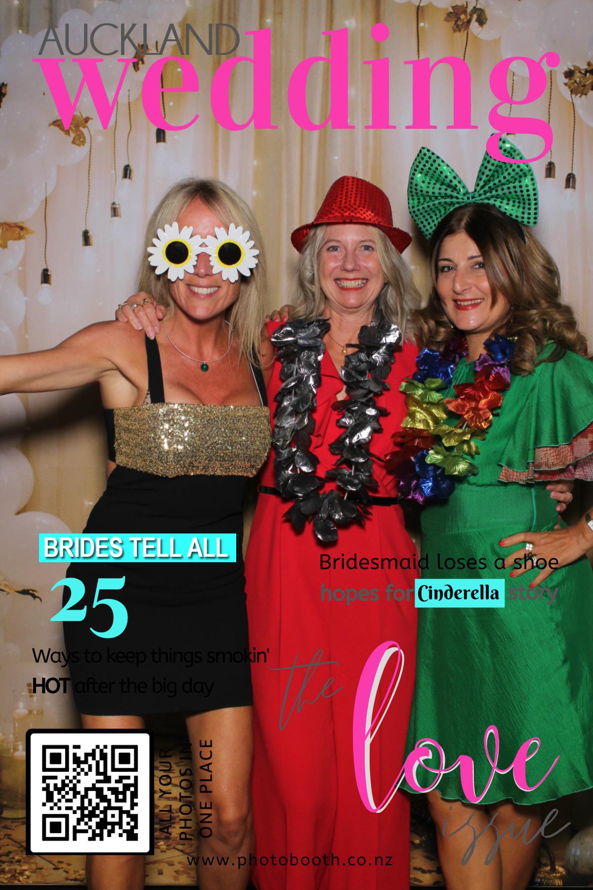 Yuee & John's Wedding | View more photos from the event at gallery.photobooth.co.nz/u/SelfieCentral/Yuee-Johns-Wedding