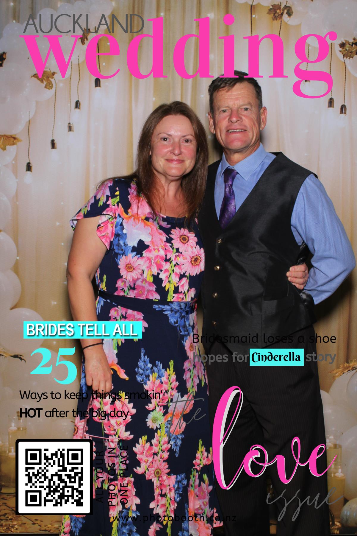 Yuee & John's Wedding | View more photos from the event at gallery.photobooth.co.nz/u/SelfieCentral/Yuee-Johns-Wedding