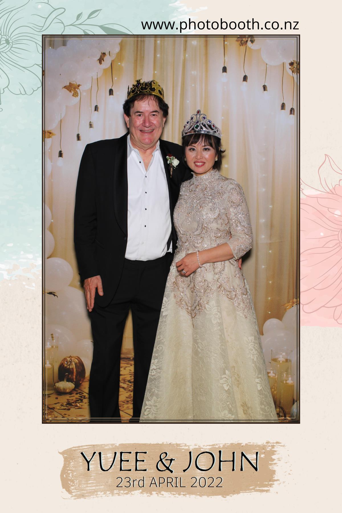Yuee & John's Wedding | View more photos from the event at gallery.photobooth.co.nz/u/SelfieCentral/Yuee-Johns-Wedding