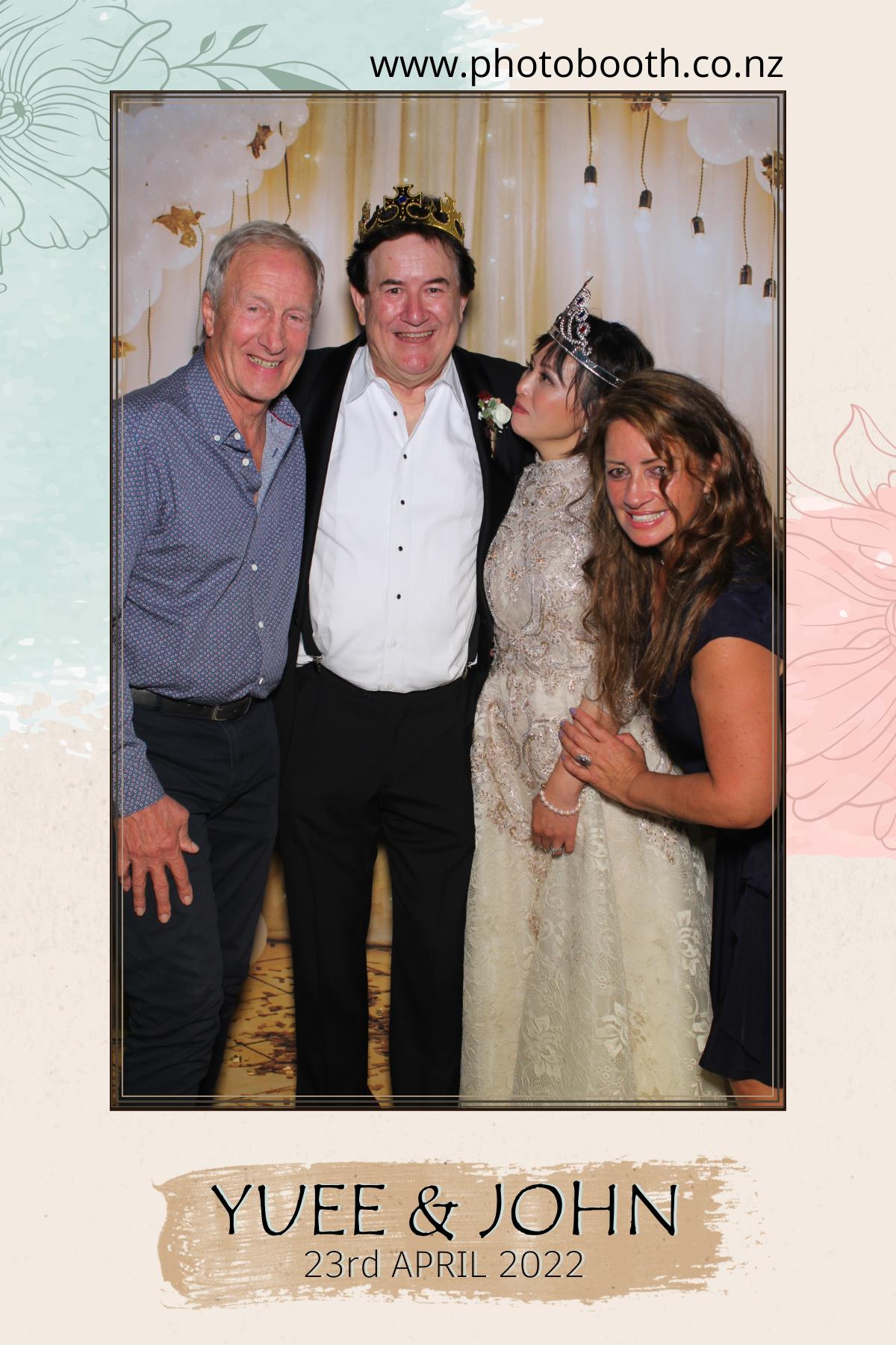 Yuee & John's Wedding | View more photos from the event at gallery.photobooth.co.nz/u/SelfieCentral/Yuee-Johns-Wedding