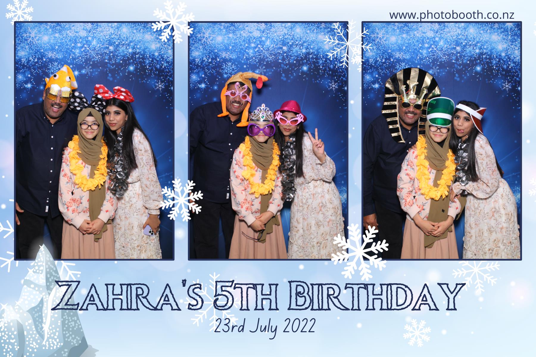 Zahra's 5th Frozen Birthday Party | View more photos from the event at gallery.photobooth.co.nz/u/SelfieCentral/Zahras-5th-Frozen-Birthday-Party