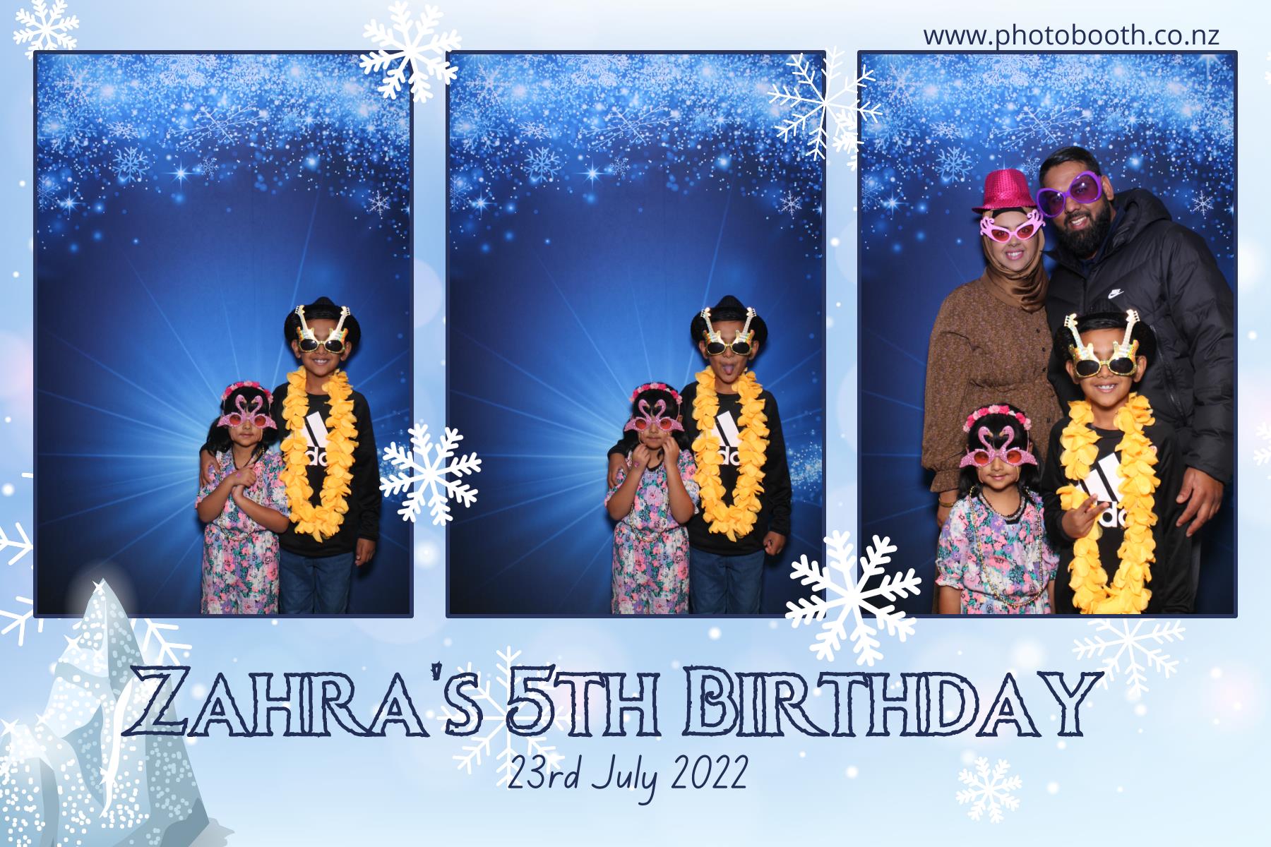 Zahra's 5th Frozen Birthday Party | View more photos from the event at gallery.photobooth.co.nz/u/SelfieCentral/Zahras-5th-Frozen-Birthday-Party