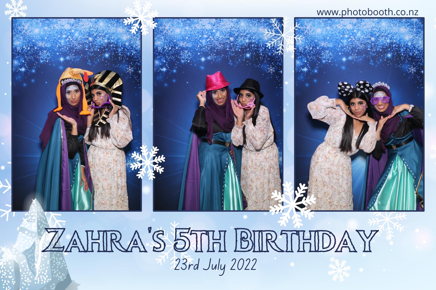 Zahra's 5th Frozen Birthday Party | View more photos from the event at gallery.photobooth.co.nz/u/SelfieCentral/Zahras-5th-Frozen-Birthday-Party