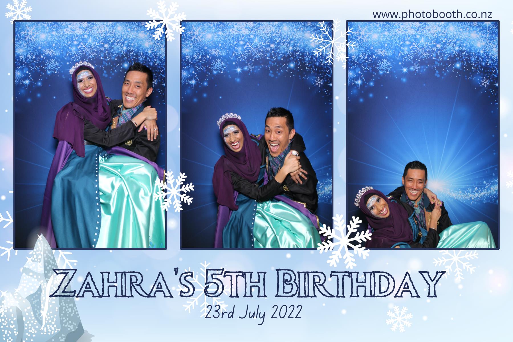 Zahra's 5th Frozen Birthday Party | View more photos from the event at gallery.photobooth.co.nz/u/SelfieCentral/Zahras-5th-Frozen-Birthday-Party