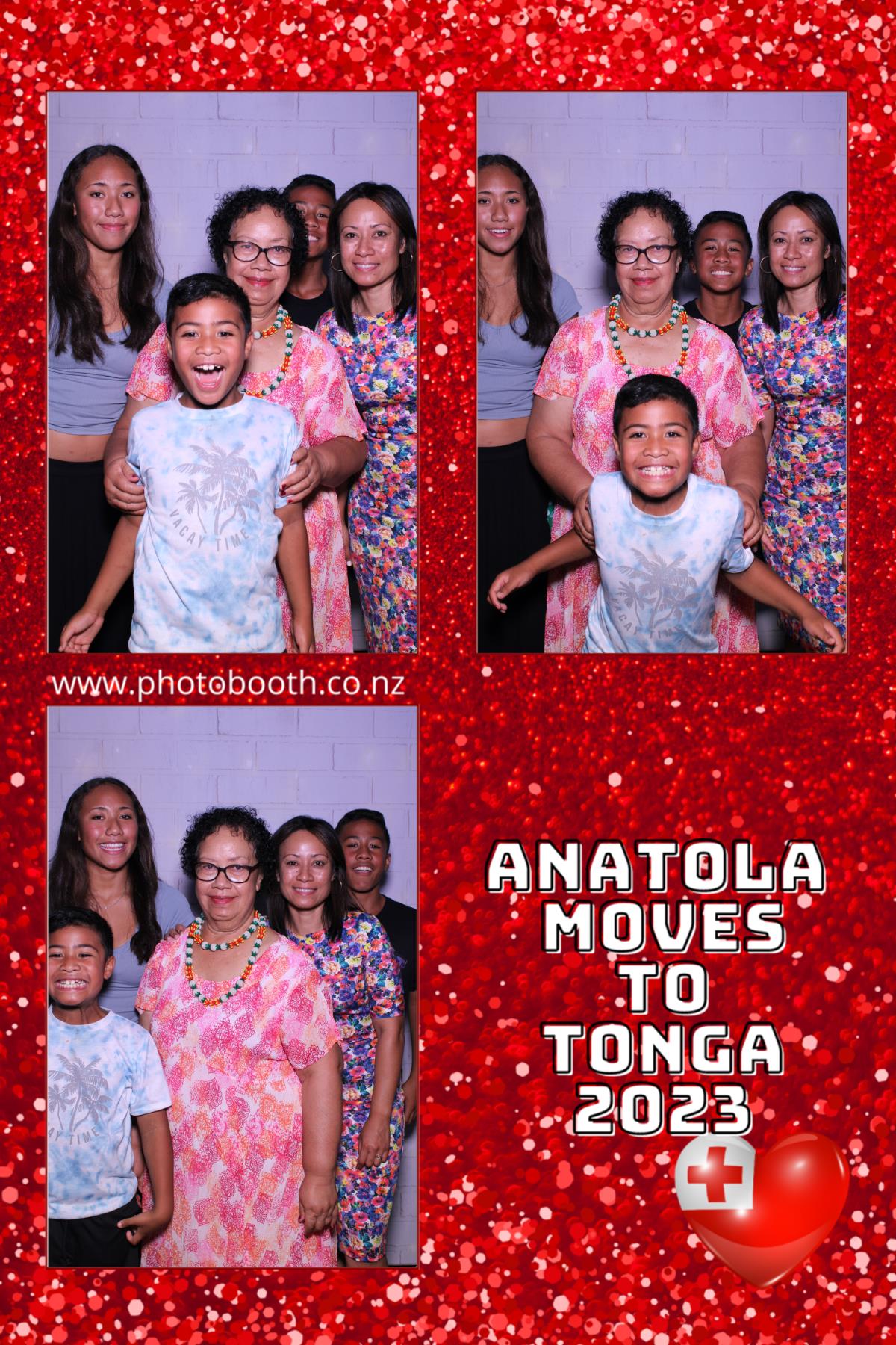 Anatola's Leaving party | View more photos from the event at gallery.photobooth.co.nz/u/SelfieCentral/Anatolas-Leaving-party