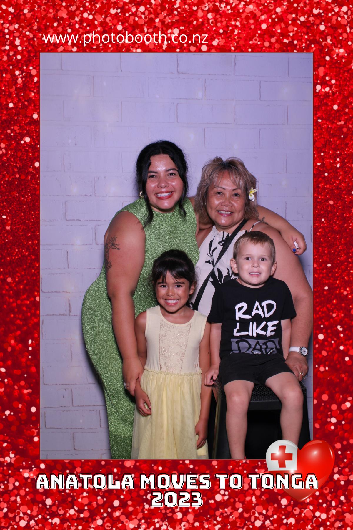 Anatola's Leaving party | View more photos from the event at gallery.photobooth.co.nz/u/SelfieCentral/Anatolas-Leaving-party