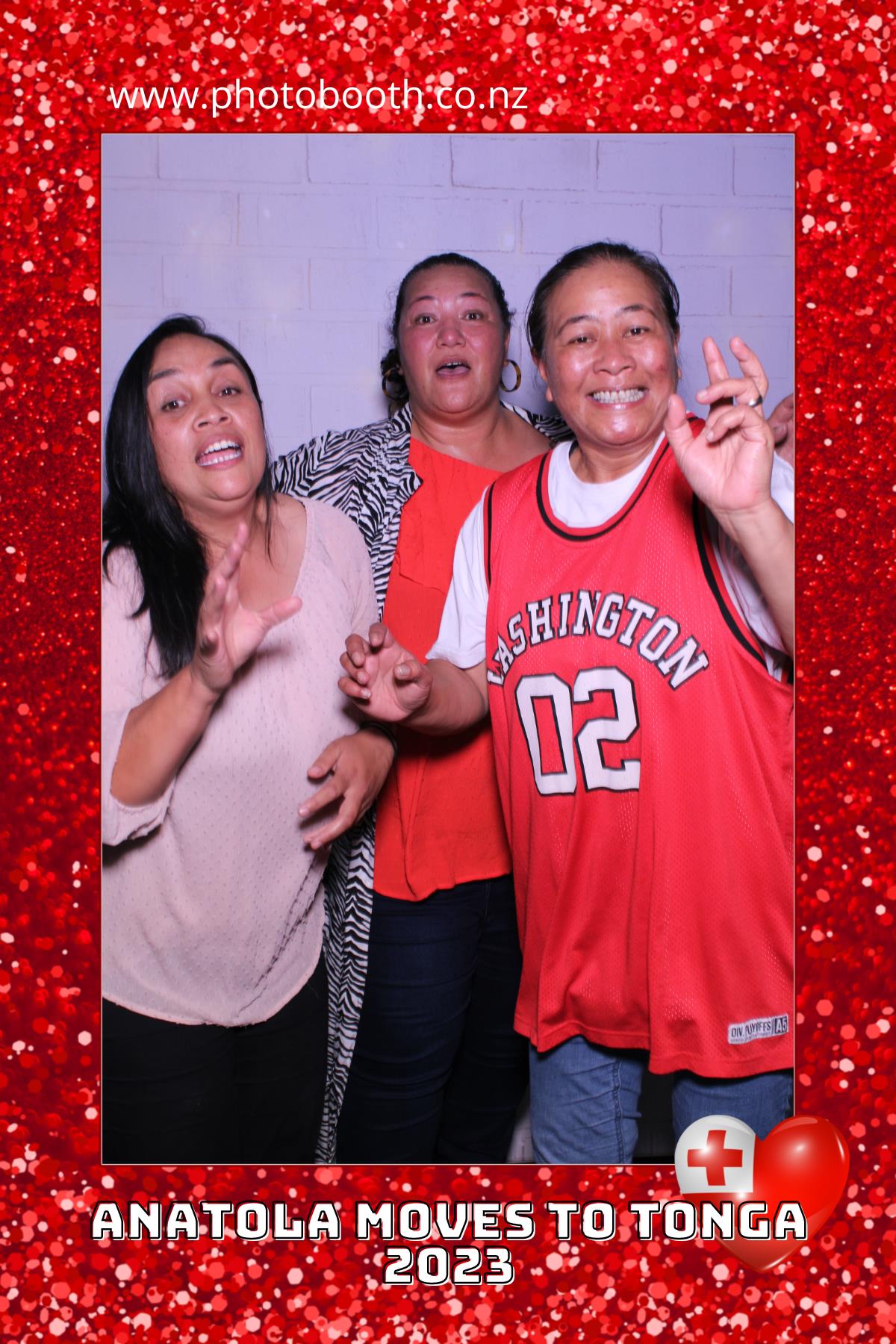 Anatola's Leaving party | View more photos from the event at gallery.photobooth.co.nz/u/SelfieCentral/Anatolas-Leaving-party