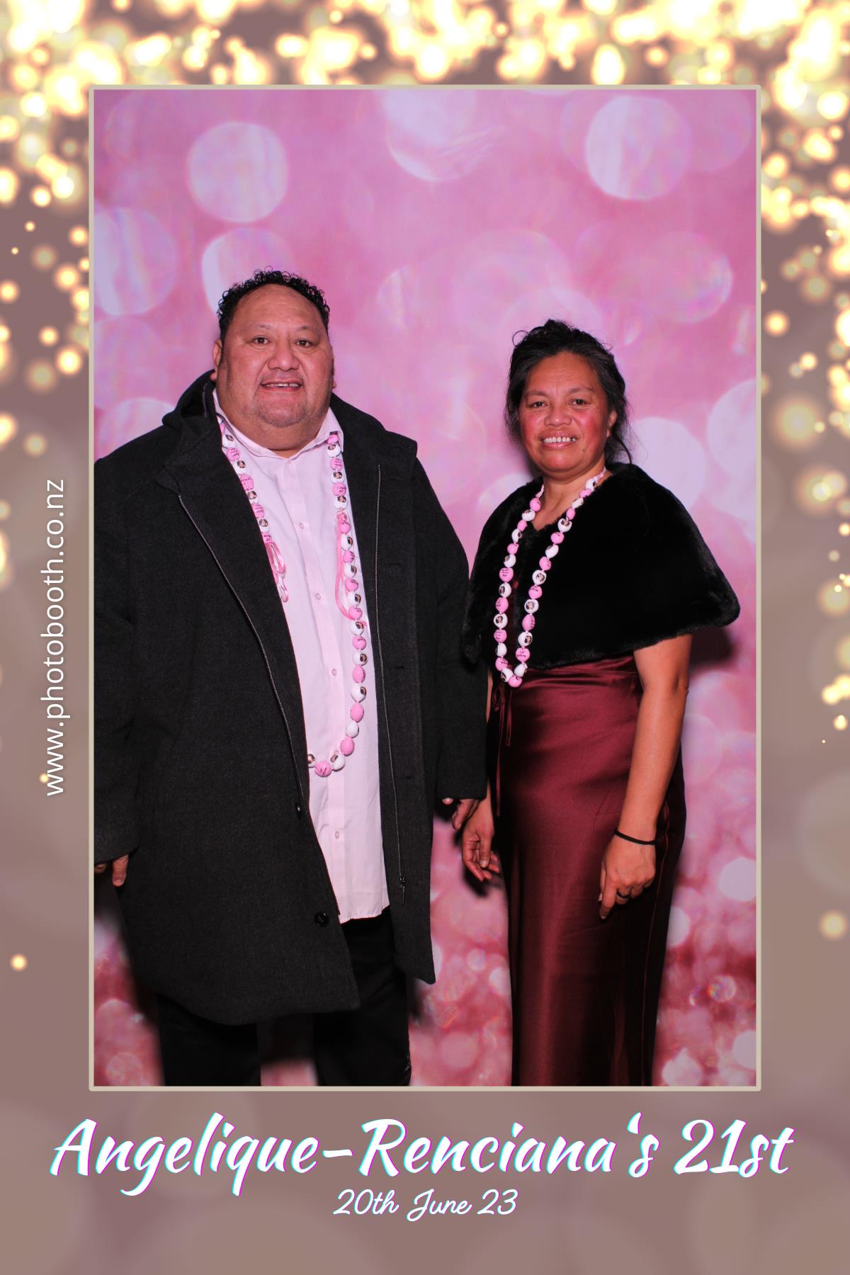Angelique-Renciana 21st | View more photos from the event at gallery.photobooth.co.nz/u/SelfieCentral/Angelique-Renciana-21st