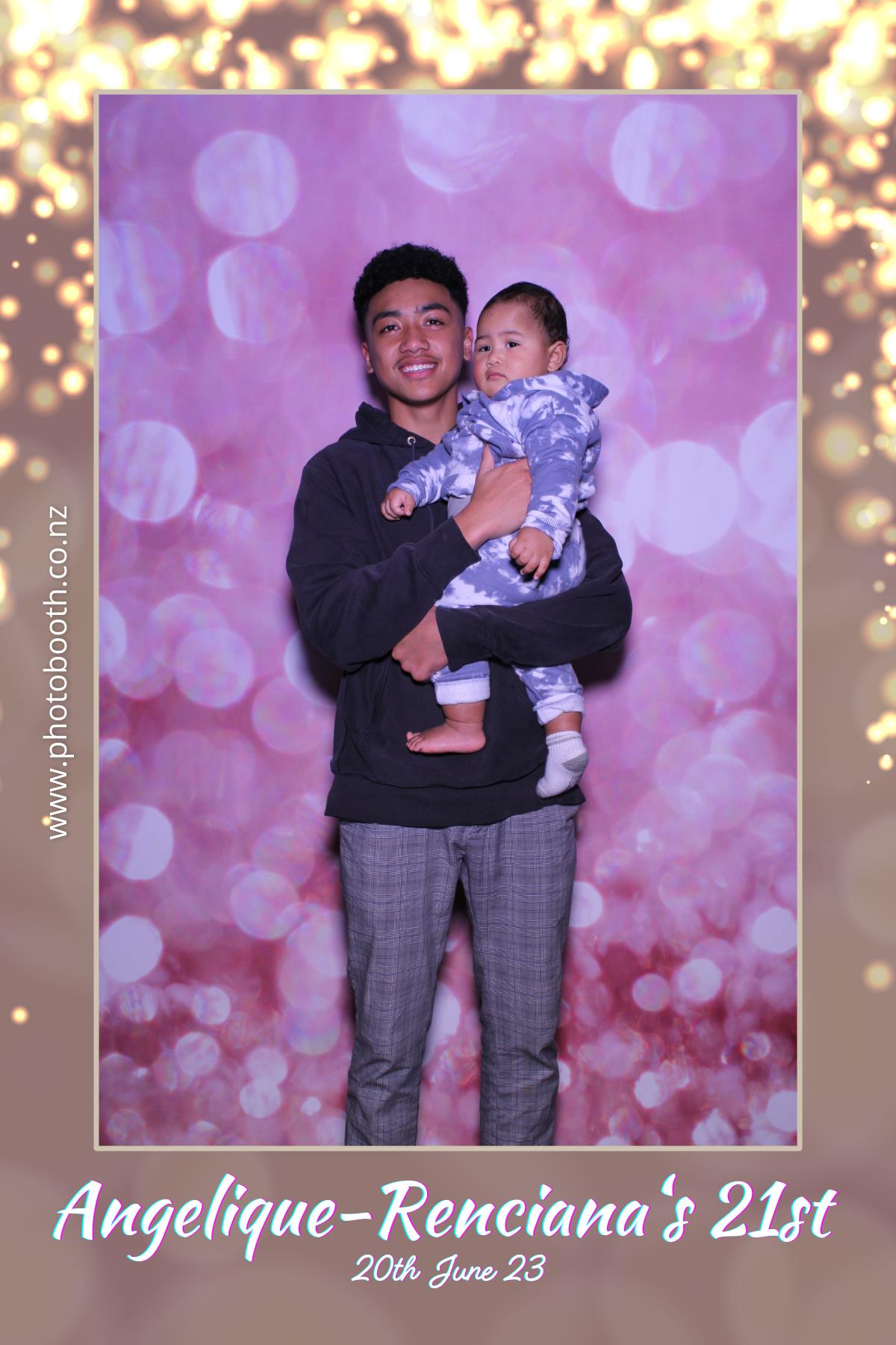 Angelique-Renciana 21st | View more photos from the event at gallery.photobooth.co.nz/u/SelfieCentral/Angelique-Renciana-21st