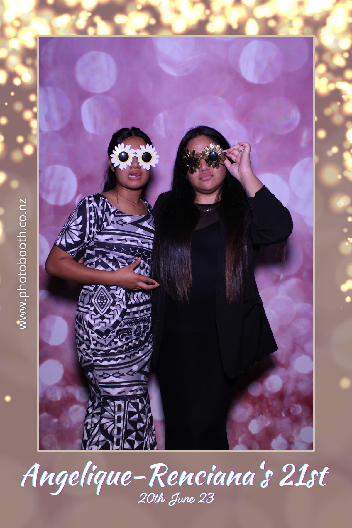 Angelique-Renciana 21st | View more photos from the event at gallery.photobooth.co.nz/u/SelfieCentral/Angelique-Renciana-21st