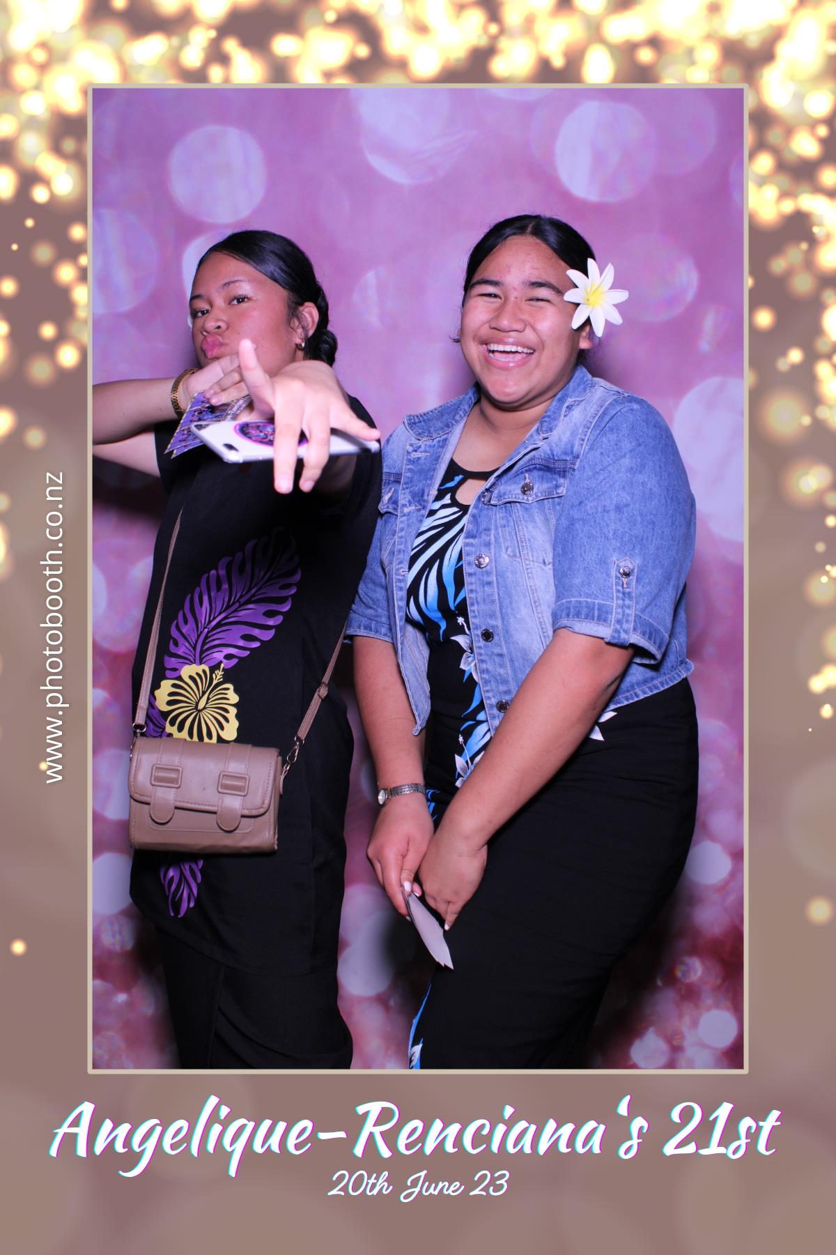 Angelique-Renciana 21st | View more photos from the event at gallery.photobooth.co.nz/u/SelfieCentral/Angelique-Renciana-21st